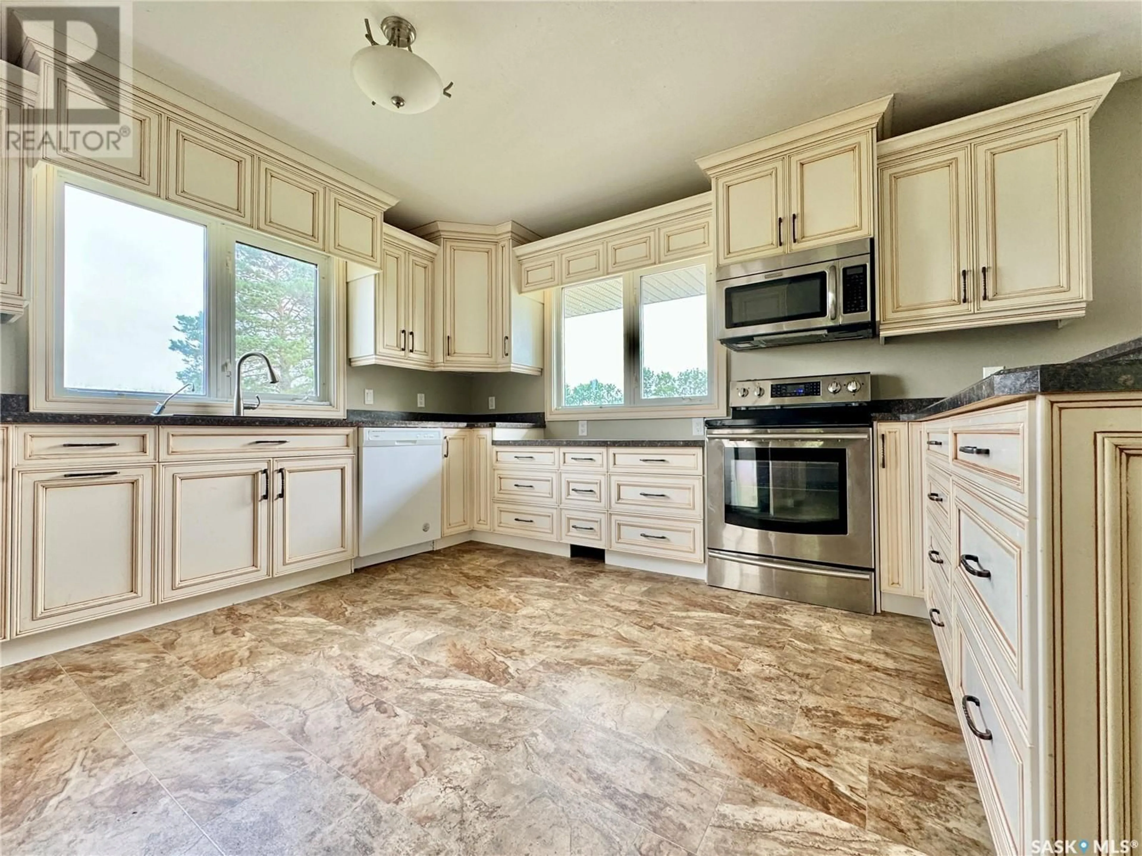 Kitchen for Morales Acreage, Saltcoats Rm No. 213 Saskatchewan S0A3R0