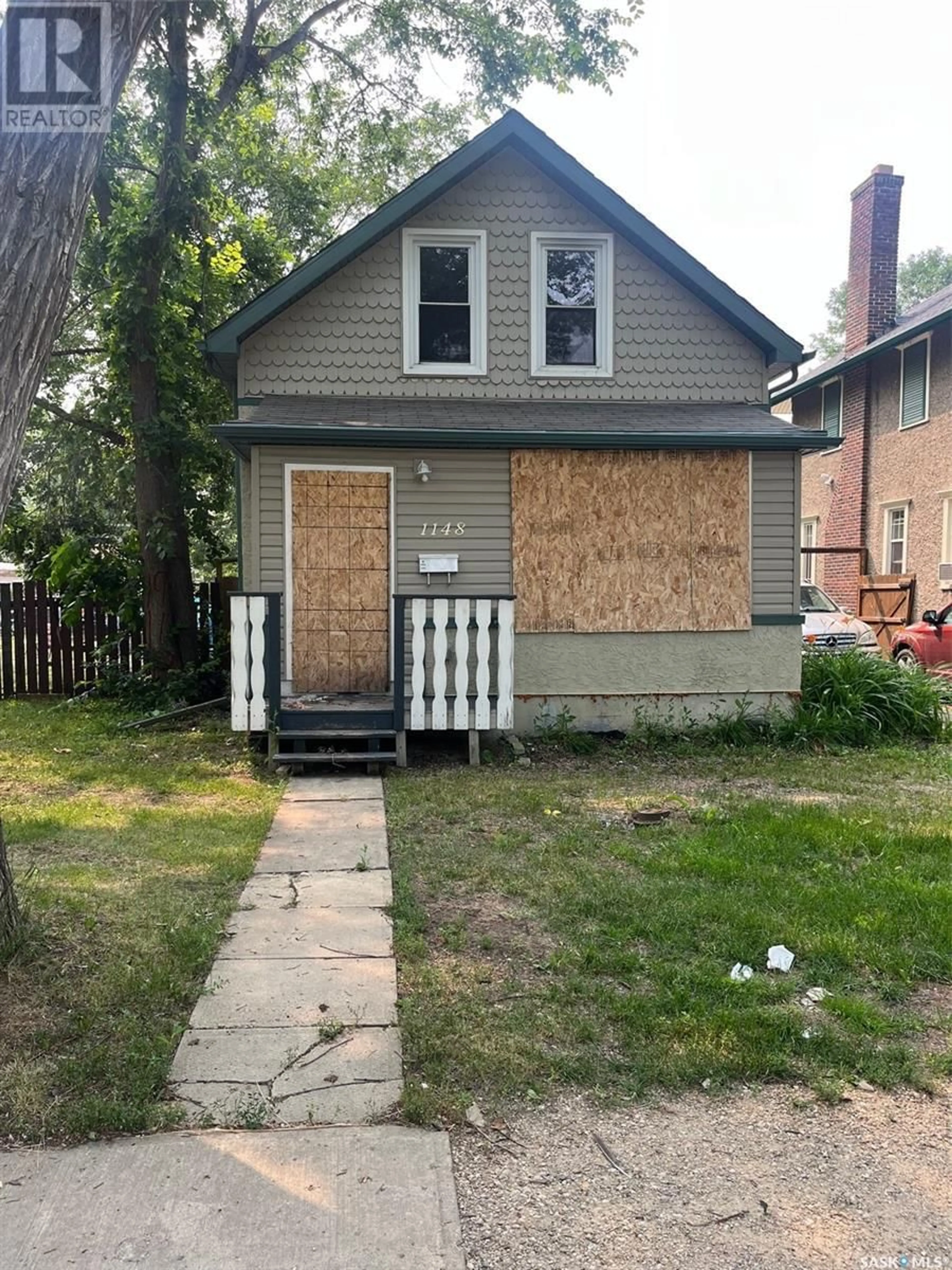 Frontside or backside of a home for 1148 Garnet STREET, Regina Saskatchewan S4T2X8