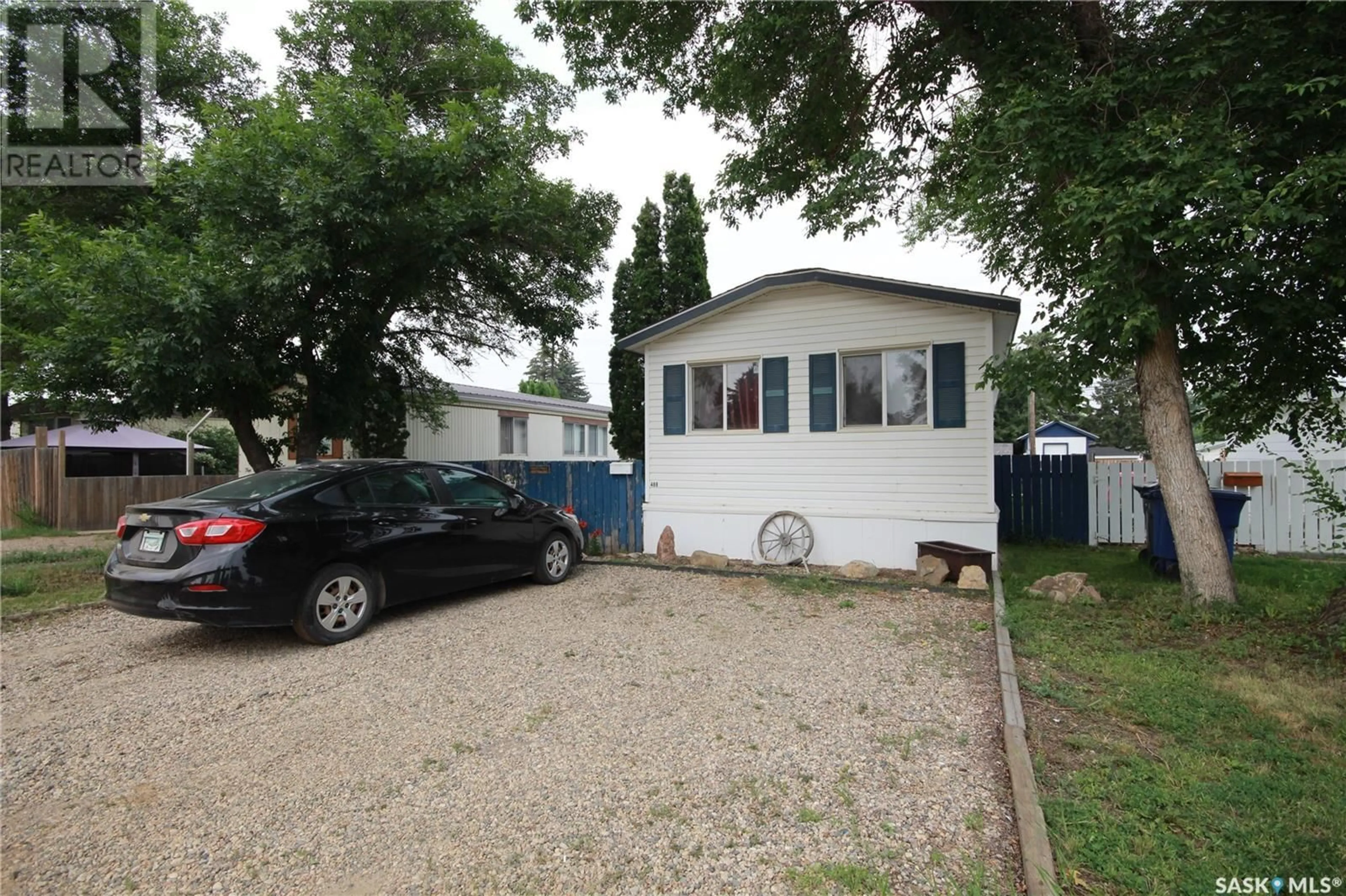 Outside view for 488 32nd STREET, Battleford Saskatchewan S0M0E0