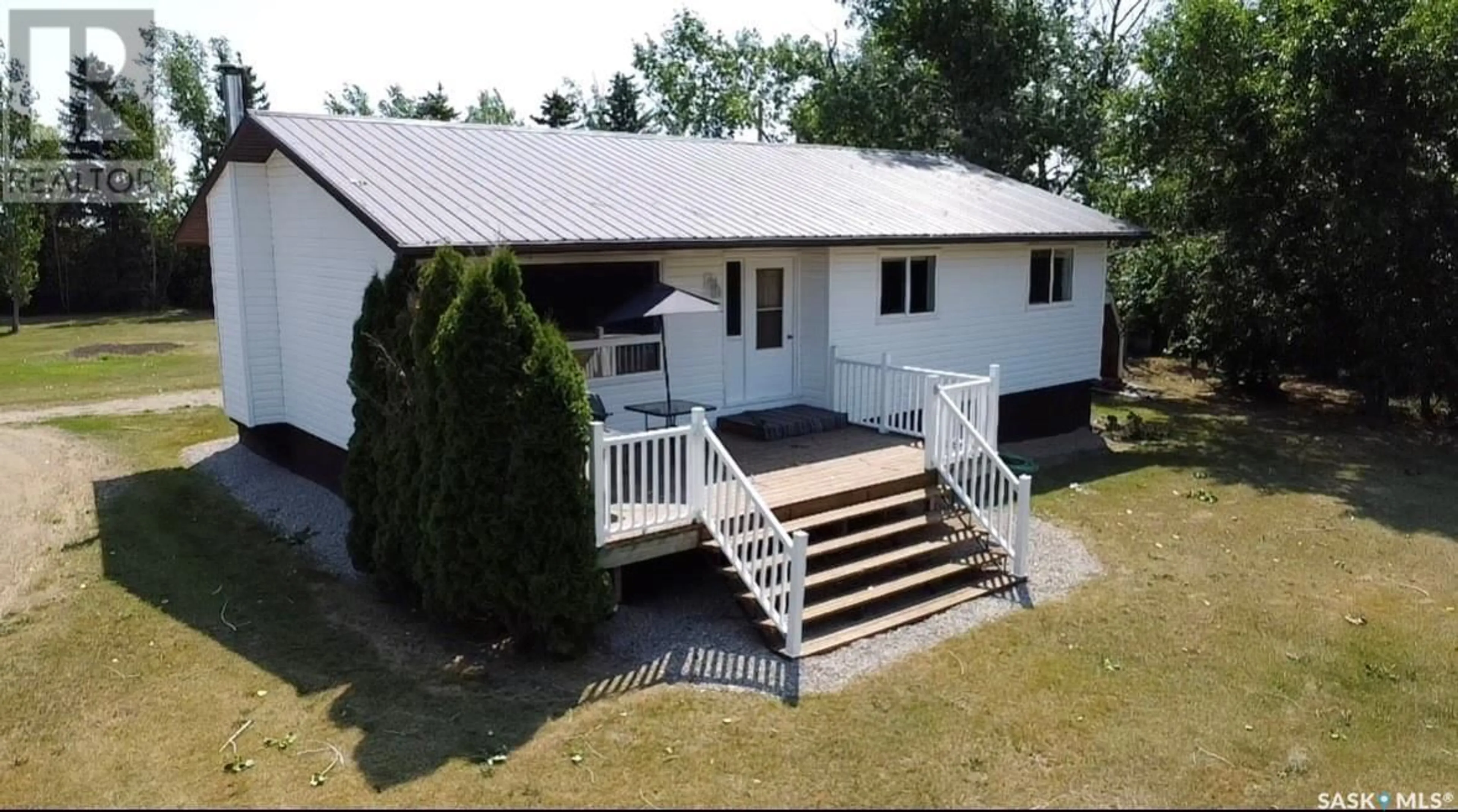 Frontside or backside of a home for West Eyebrow Acreage, Eyebrow Rm No. 193 Saskatchewan S0H1L0