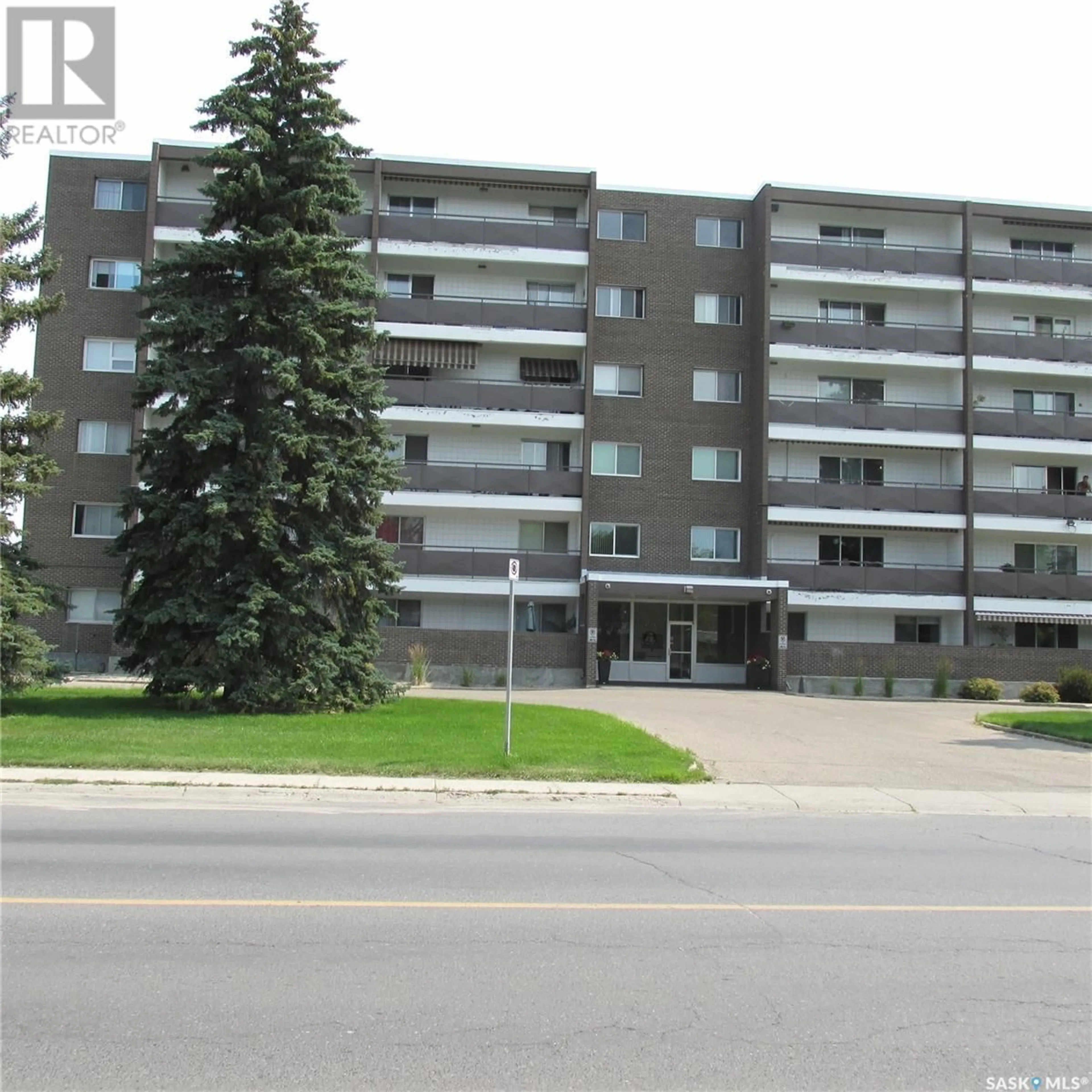 A pic from exterior of the house or condo for #406 4545 Rae STREET, Regina Saskatchewan S4S3B2