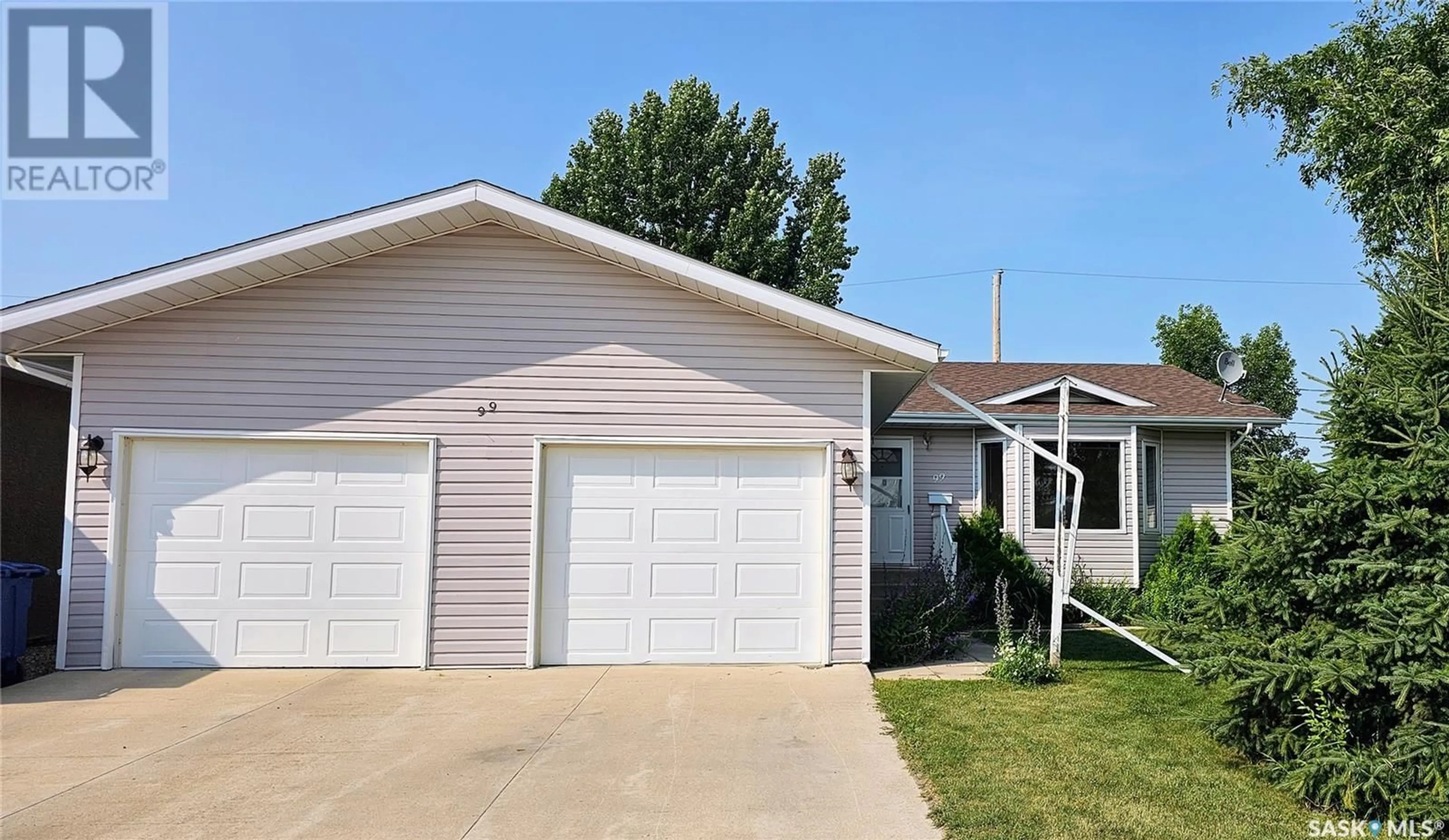 Frontside or backside of a home for 99 Laskin CRESCENT, Humboldt Saskatchewan S0K2A0