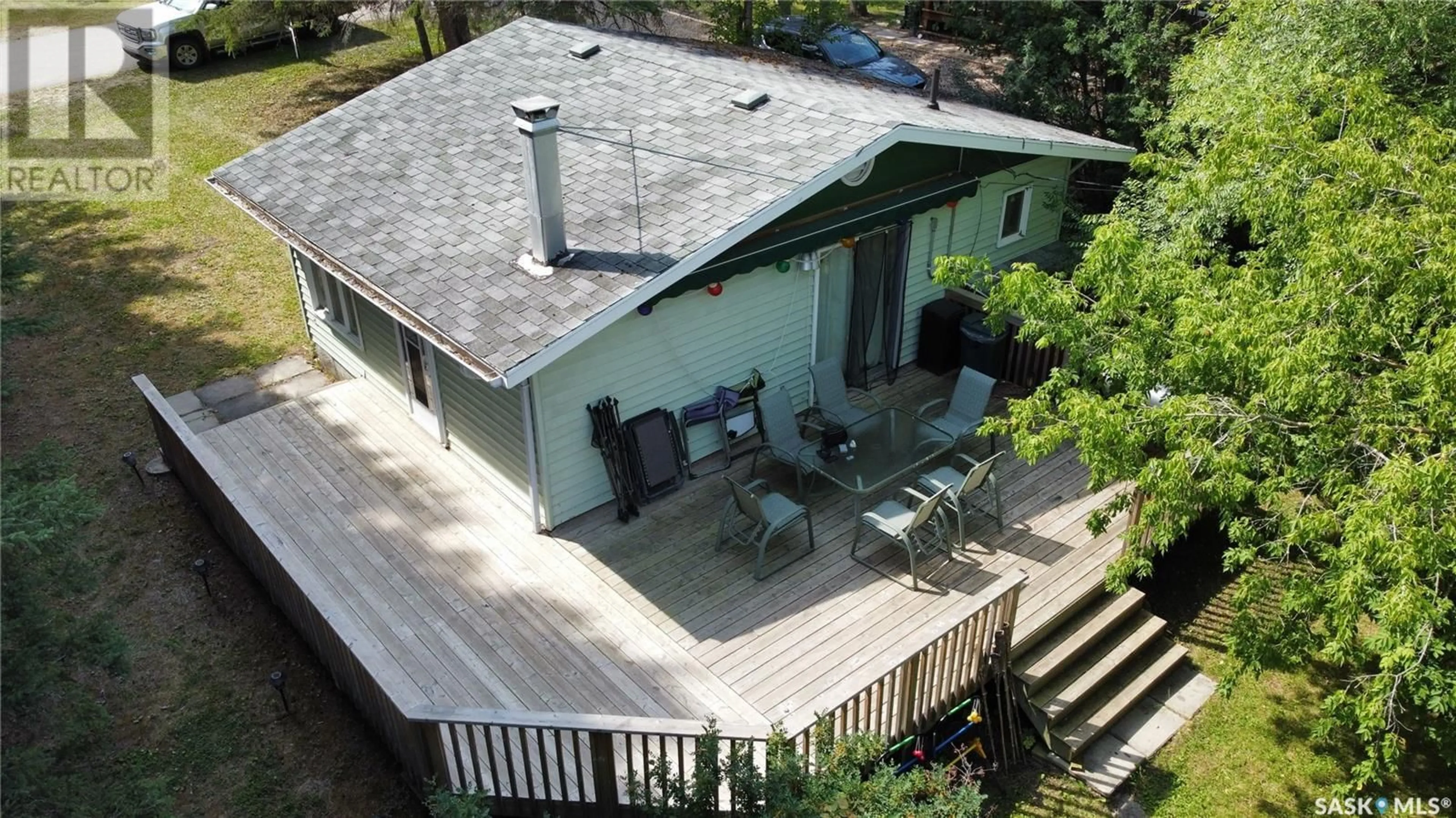 A pic from outside/outdoor area/front of a property/back of a property/a pic from drone, unknown for 8 MALLARD AVENUE, Greenwater Provincial Park Saskatchewan S0E0B2