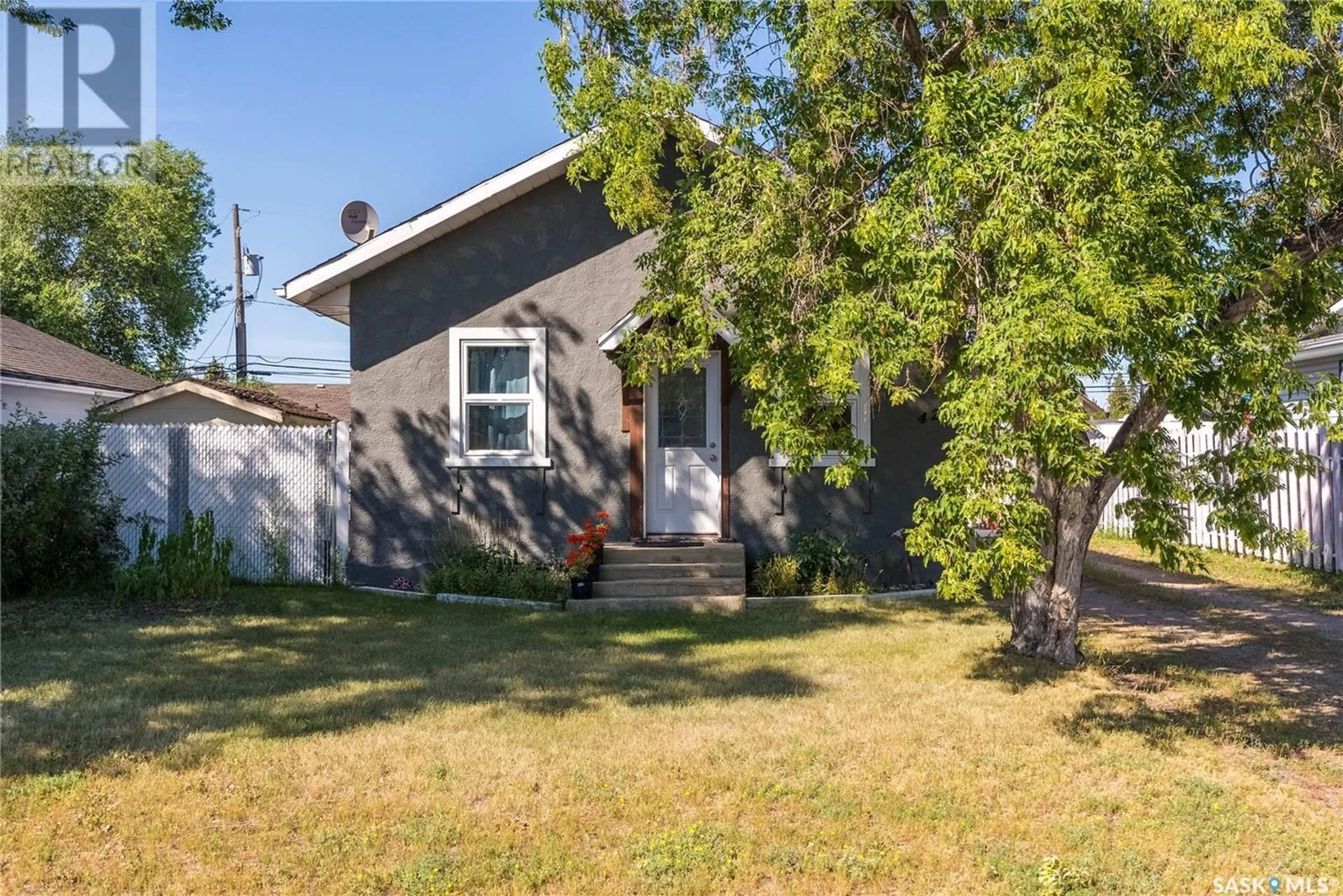 Frontside or backside of a home for 424 Main STREET, Warman Saskatchewan S0K4S0