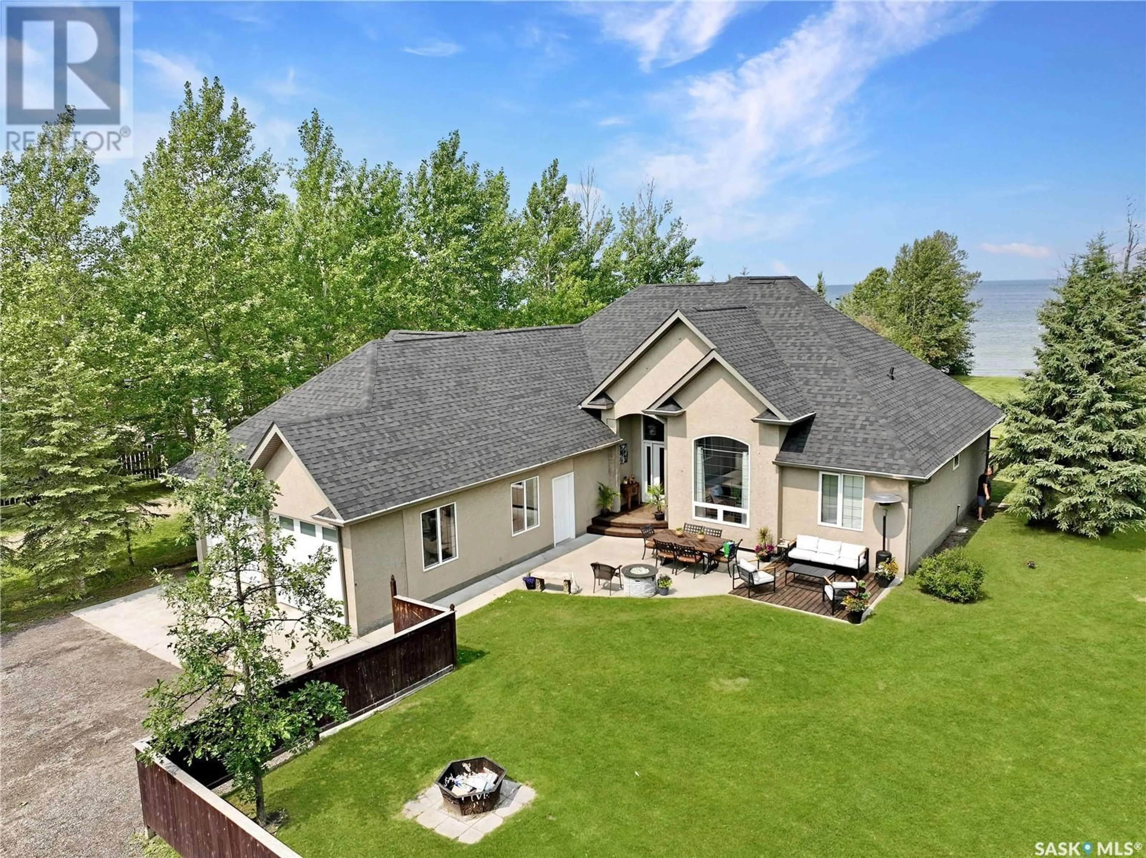 Frontside or backside of a home for 6 Lakeshore DRIVE, Candle Lake Saskatchewan S0J3E0