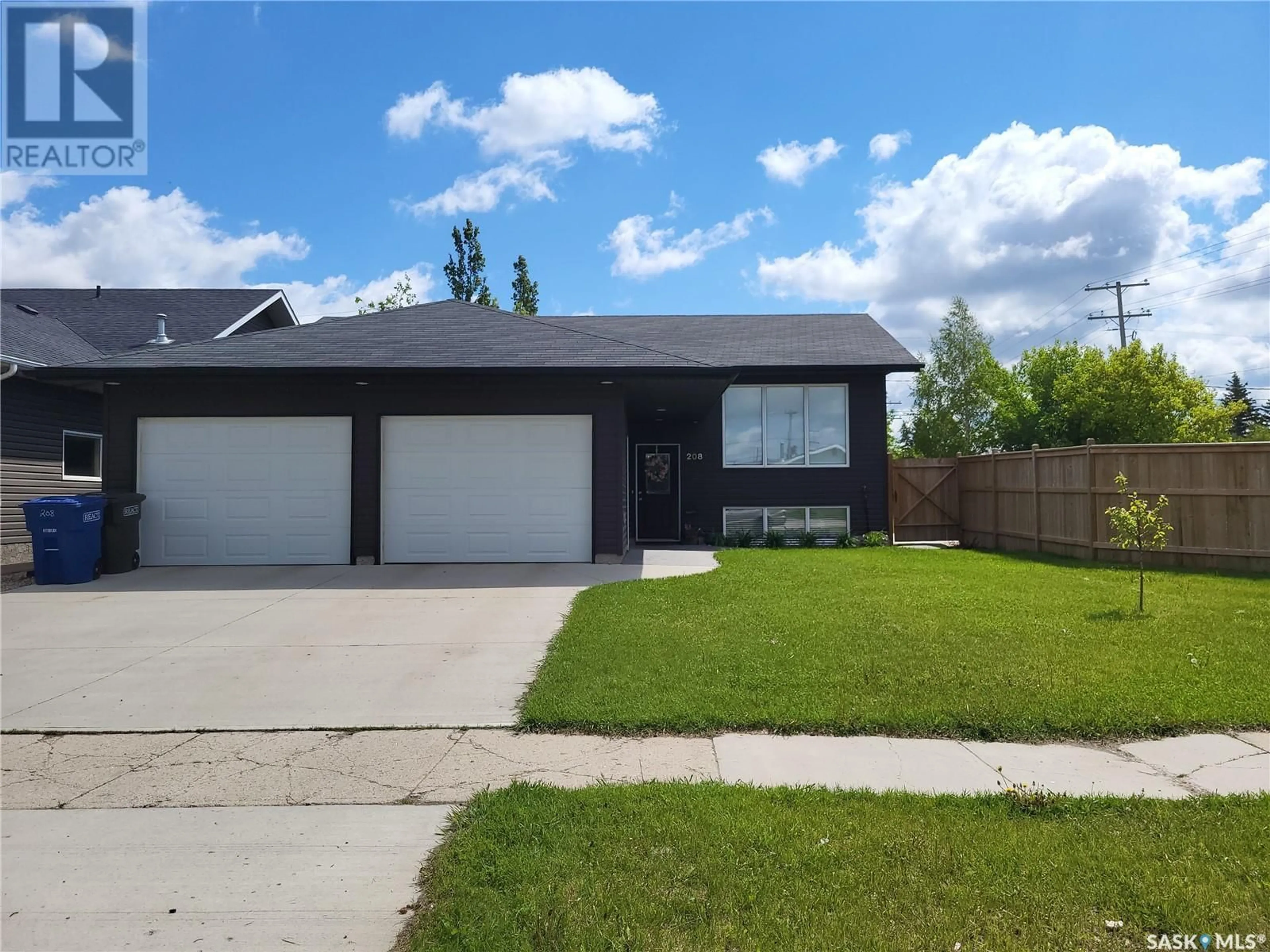 Frontside or backside of a home for 204 & 208 7th STREET, Humboldt Saskatchewan S0K2A0