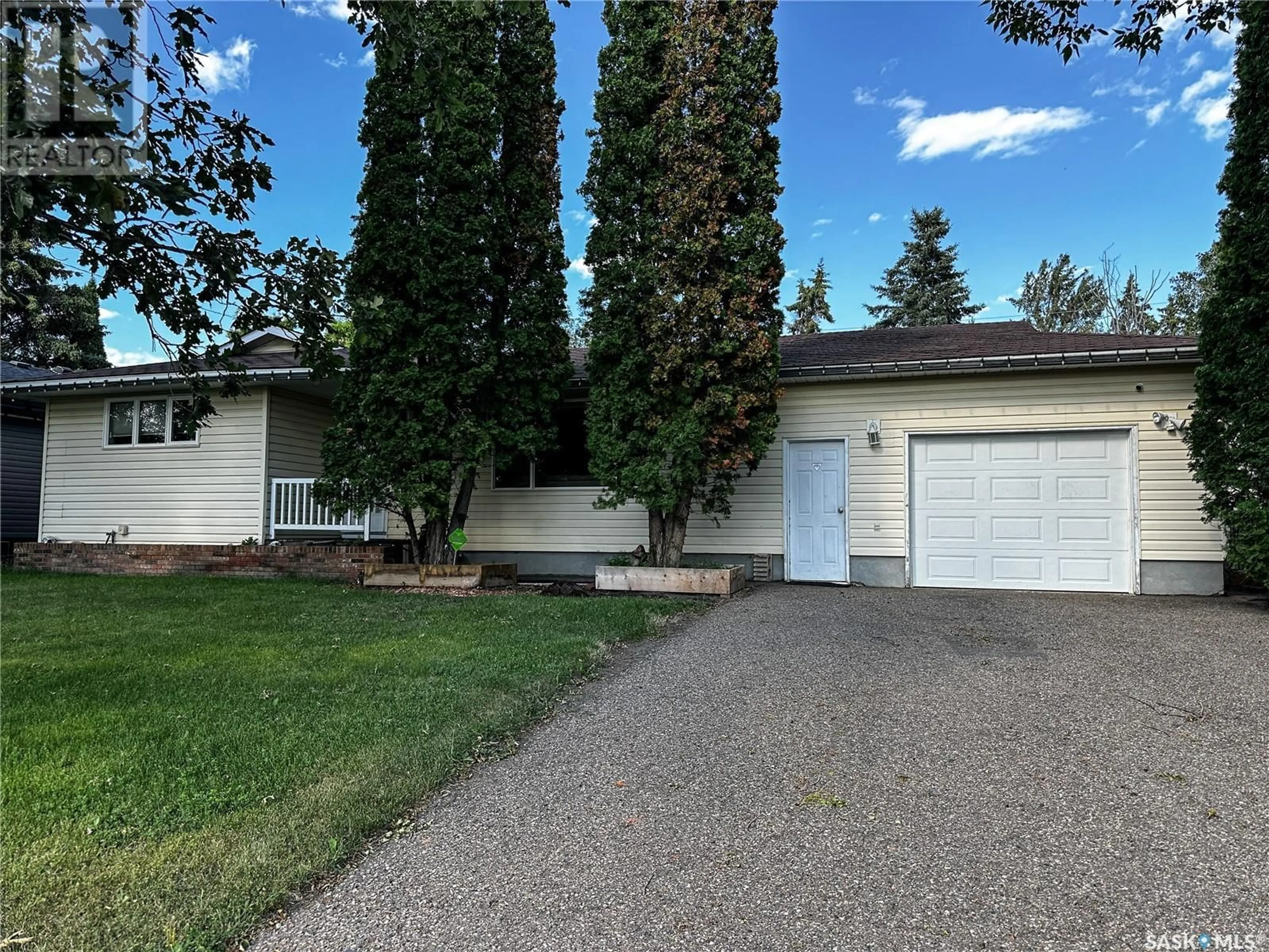 Frontside or backside of a home, cottage for 8911 Gregory DRIVE, North Battleford Saskatchewan S9A2W6