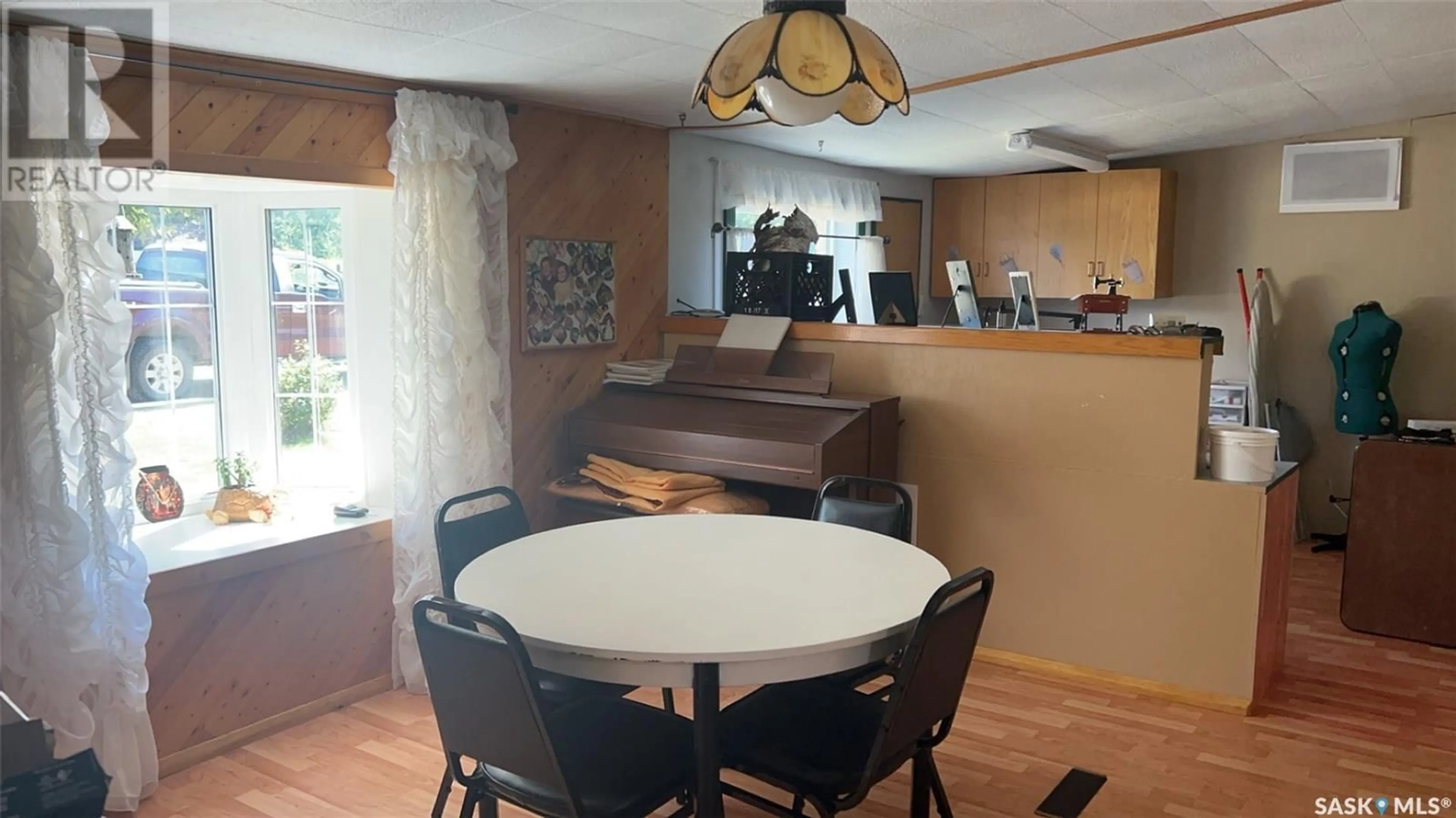 Dining room, wood floors, cottage for 110 1st STREET W, Ketchen Saskatchewan S0A1G0