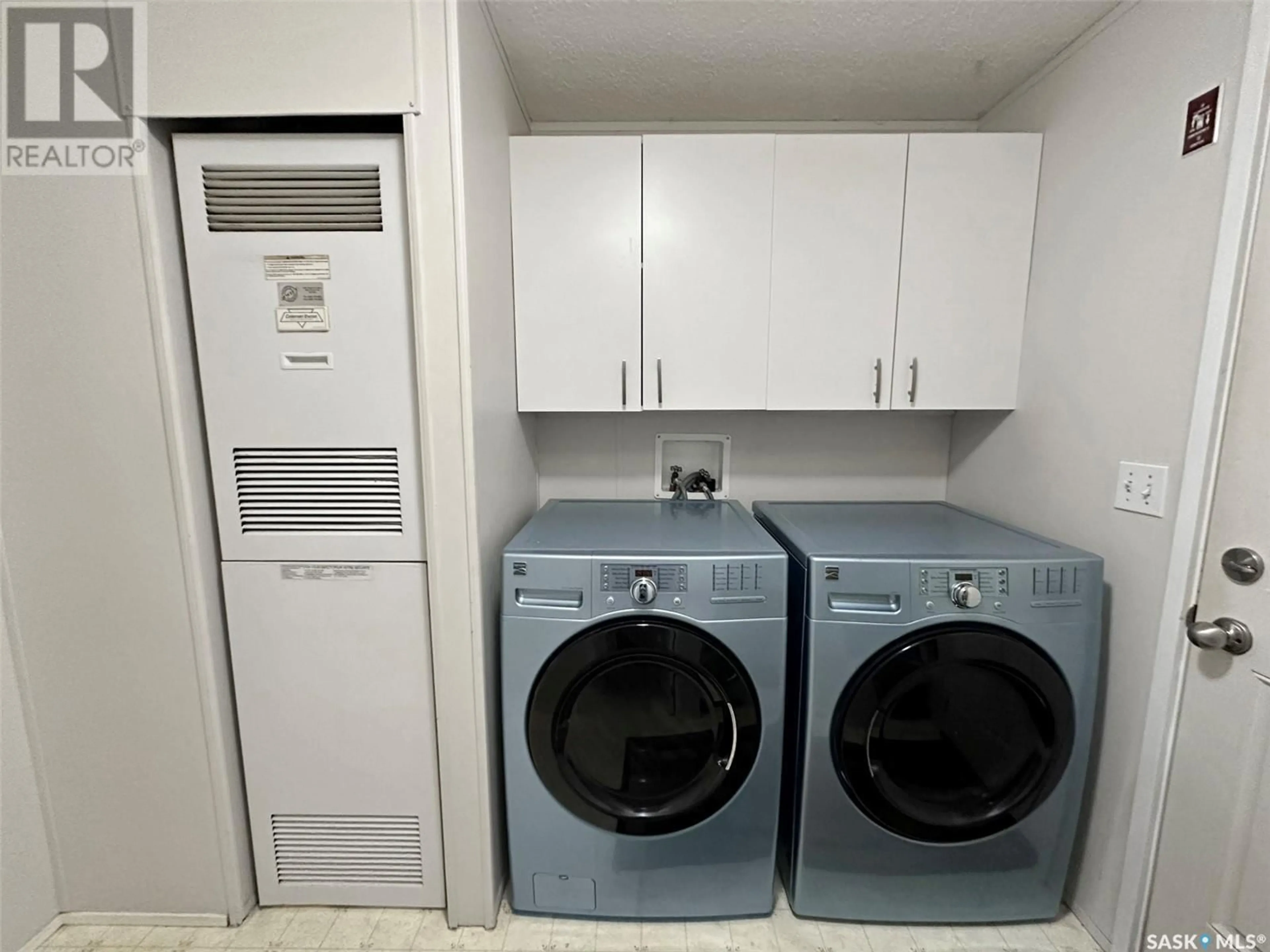 Laundry room for 43 Prairie Sun COURT, Swift Current Saskatchewan S9H3X6