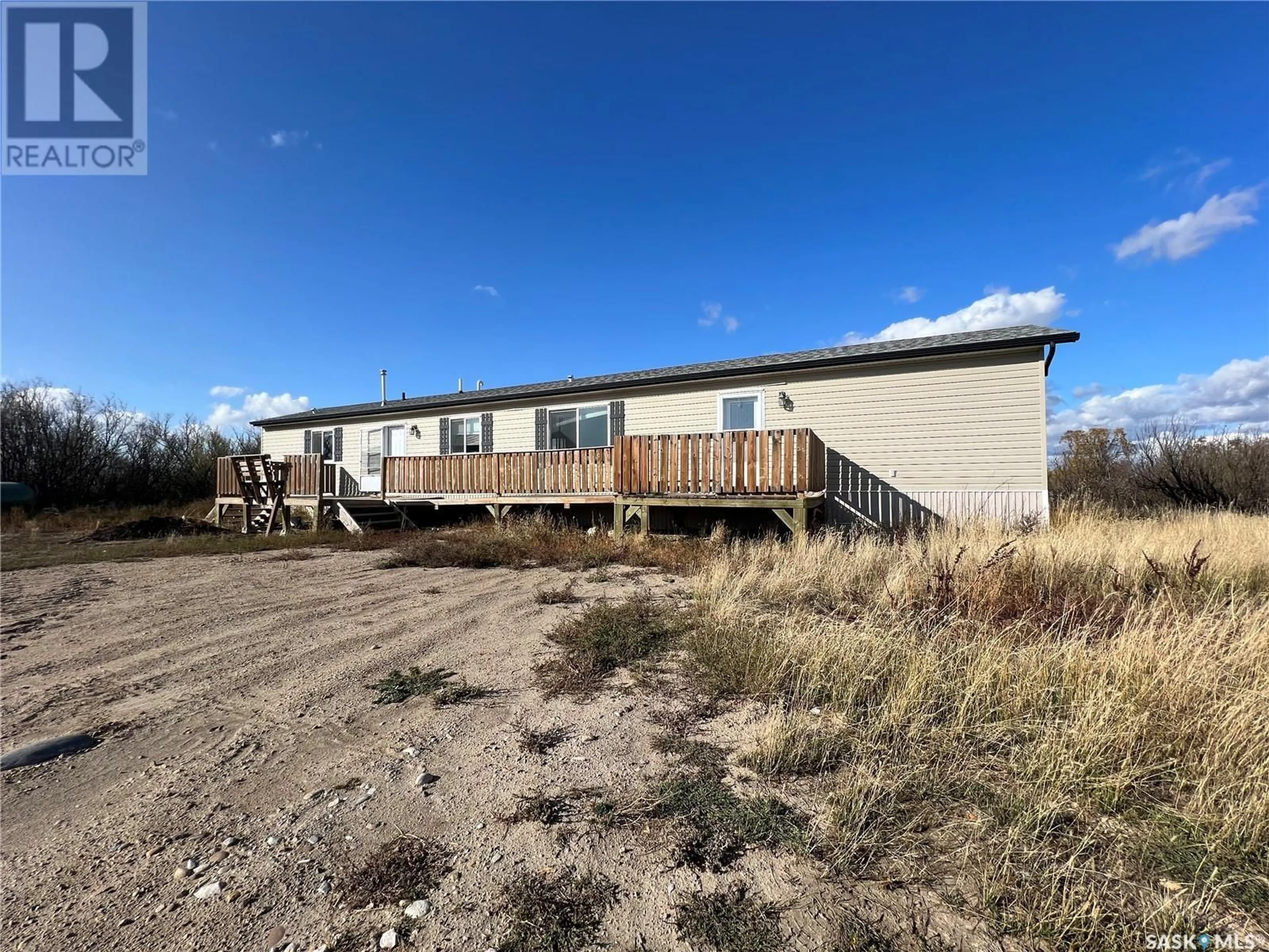 A pic from exterior of the house or condo for 8574 Range ROAD, Grassy Creek Rm No. 78 Saskatchewan S0N0B0