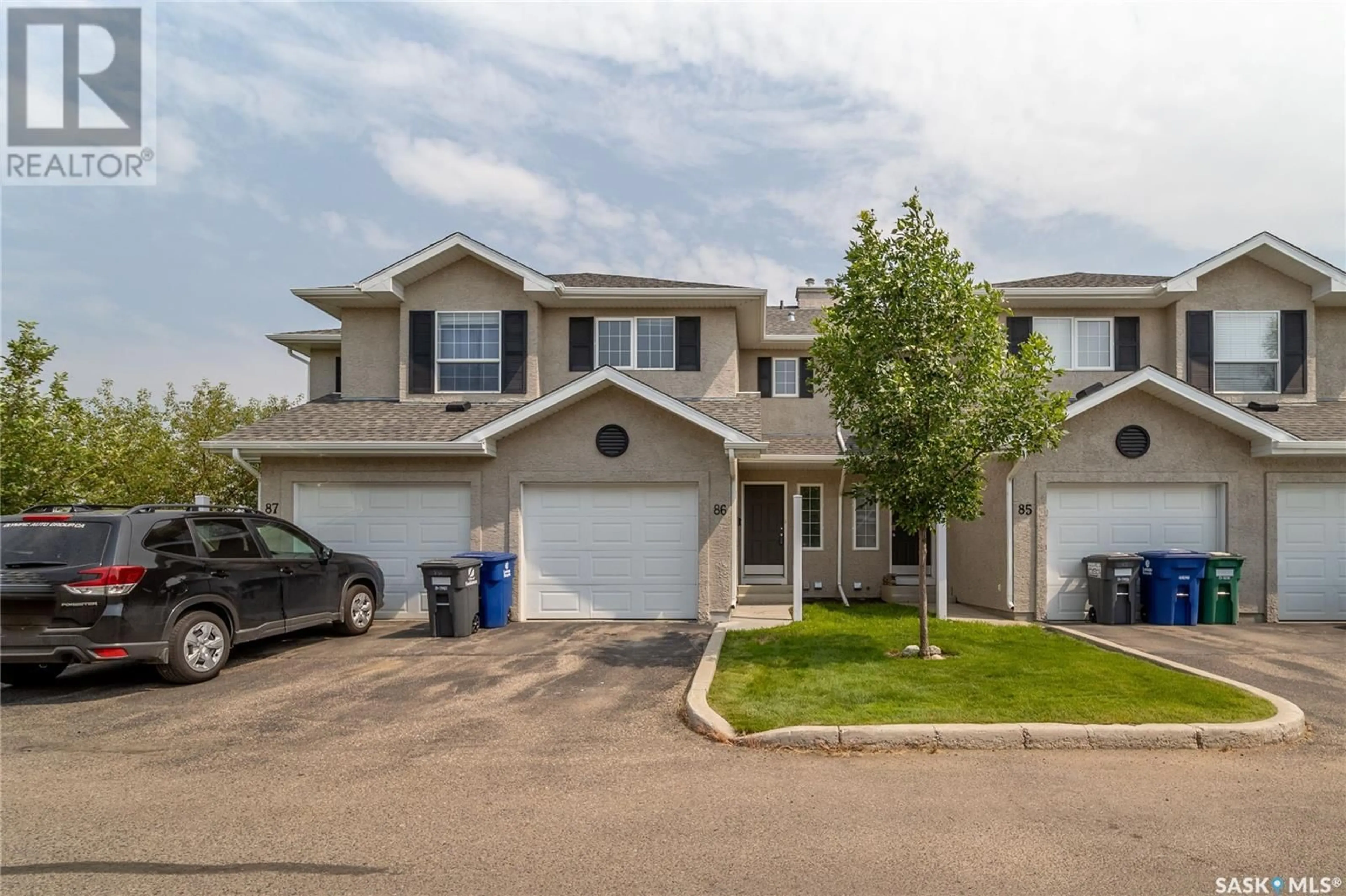 A pic from exterior of the house or condo for 86 103 Banyan CRESCENT, Saskatoon Saskatchewan S7J1G4