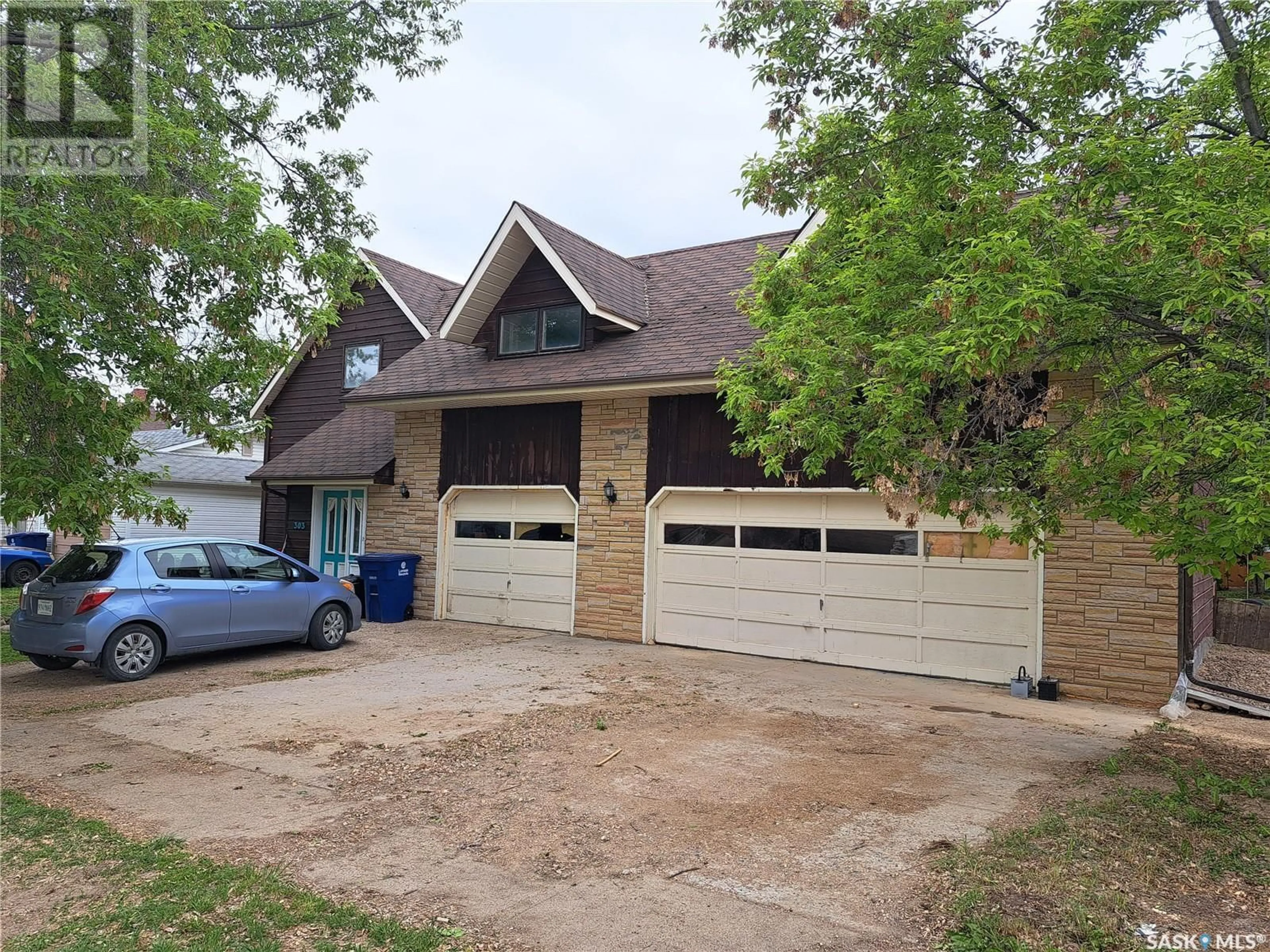 Frontside or backside of a home for 303 3rd STREET, Vonda Saskatchewan S0K4N0