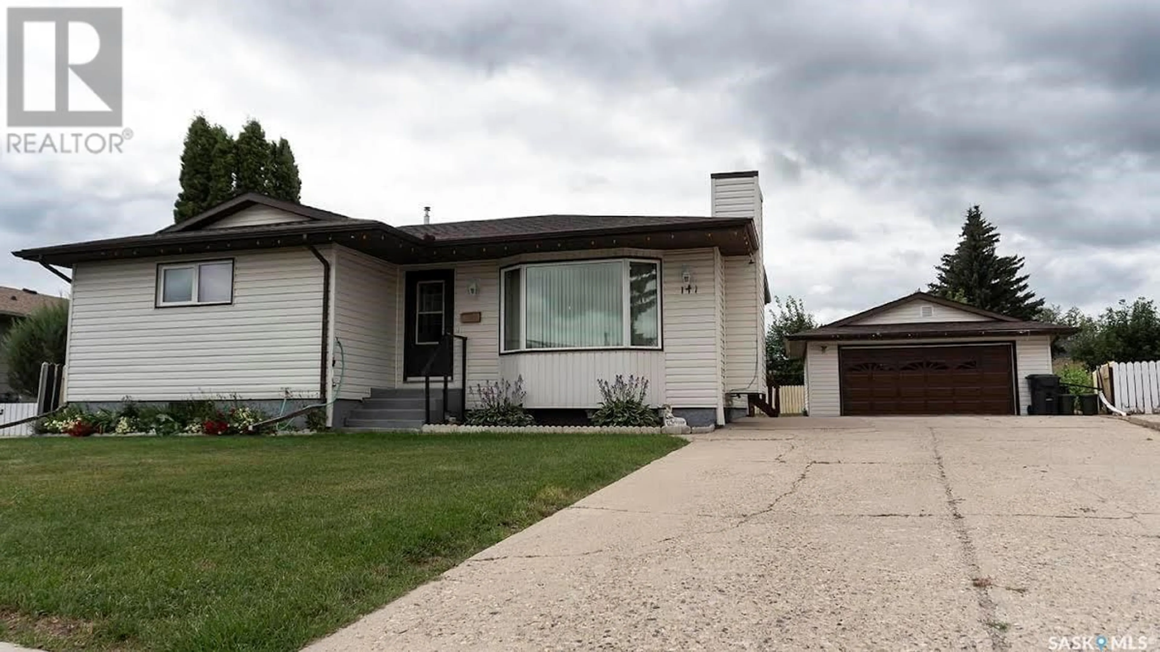 Frontside or backside of a home for 141 Matheson CRESCENT, Yorkton Saskatchewan S3N3M2