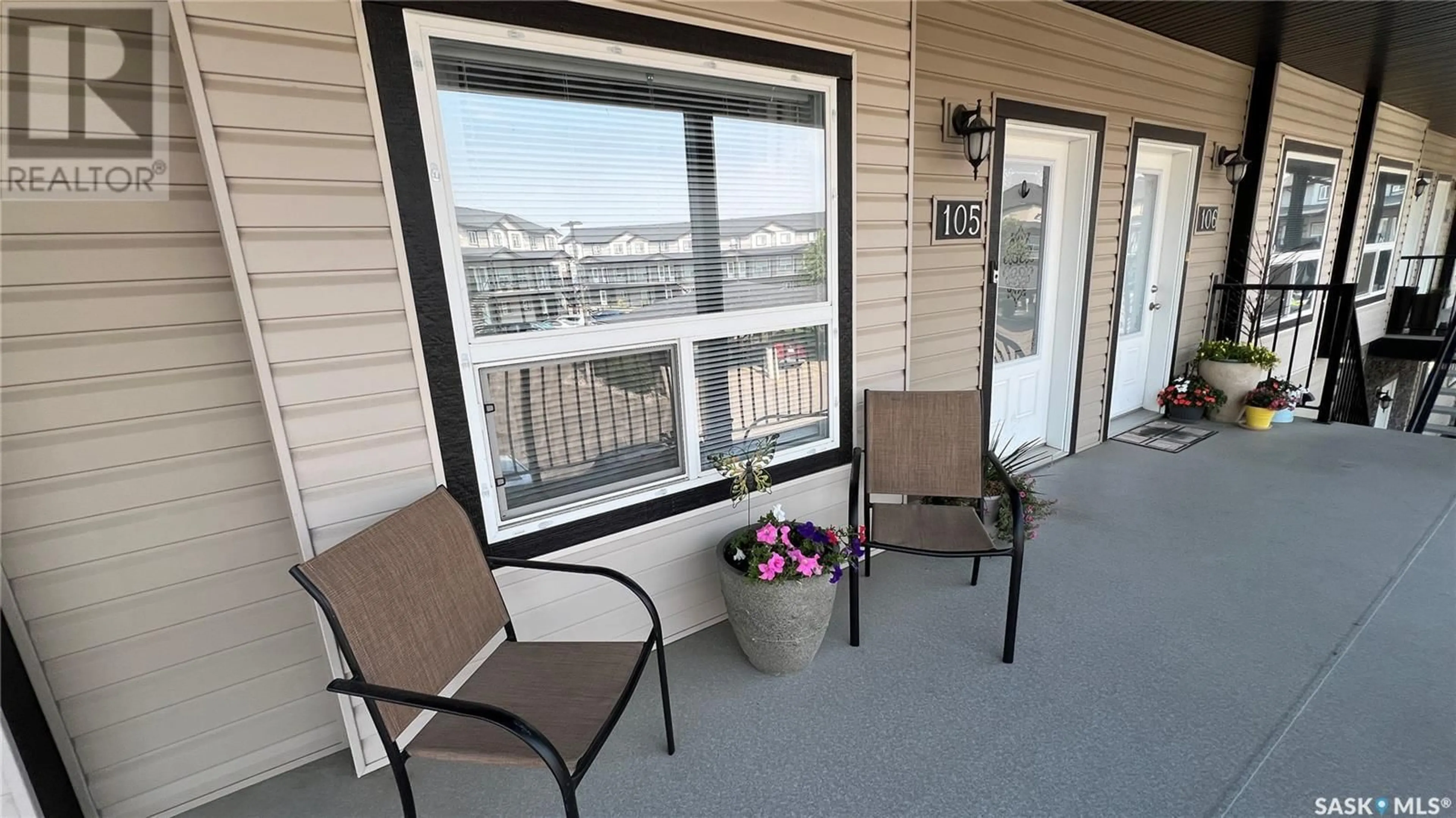 Patio for 105 103 Klassen CRESCENT, Saskatoon Saskatchewan S7R0J2