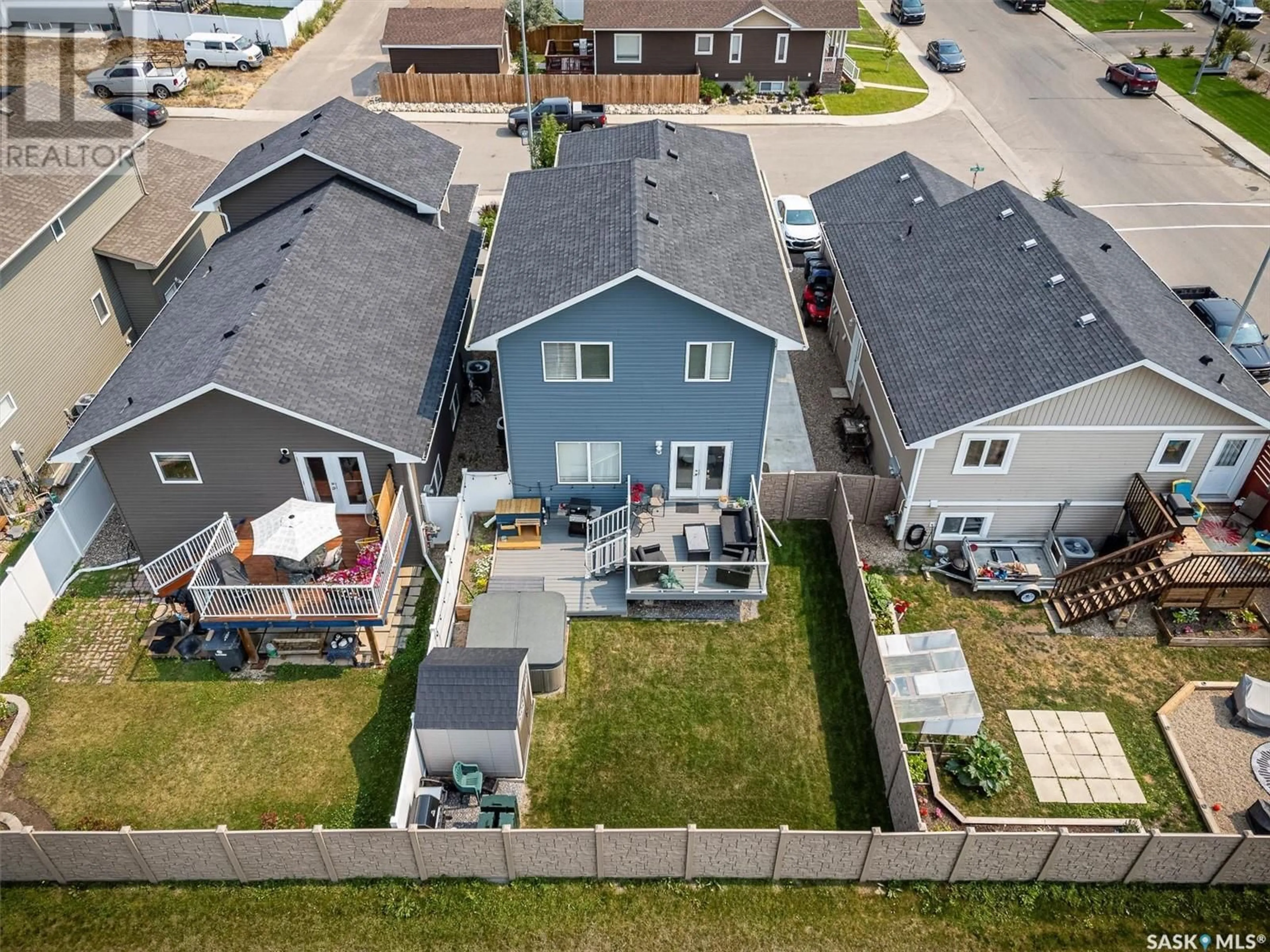 Frontside or backside of a home for 105 Cowan CRESCENT, Martensville Saskatchewan S0K2T1