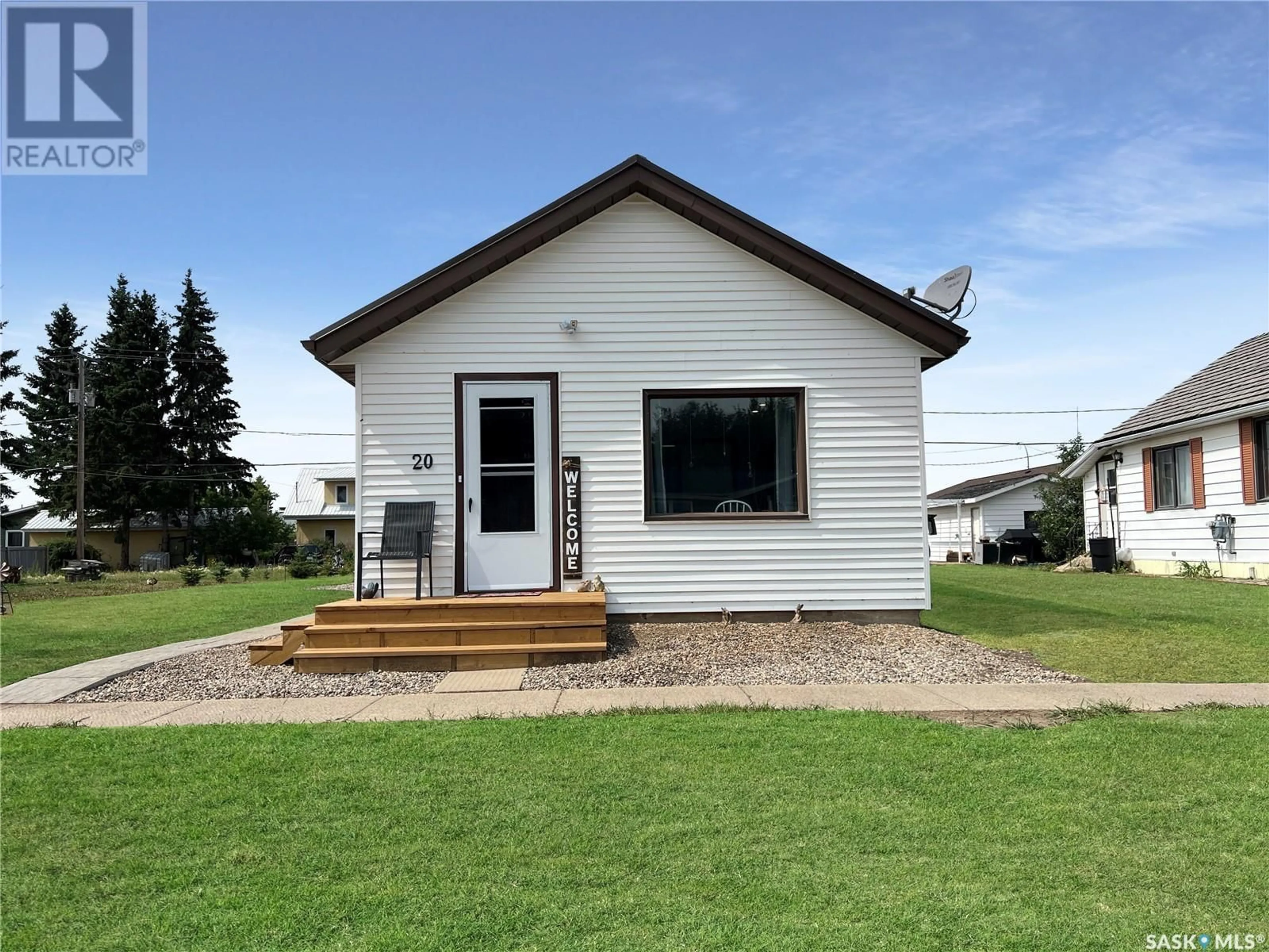 Frontside or backside of a home, cottage for 20 1st STREET E, Neilburg Saskatchewan S0M2C0