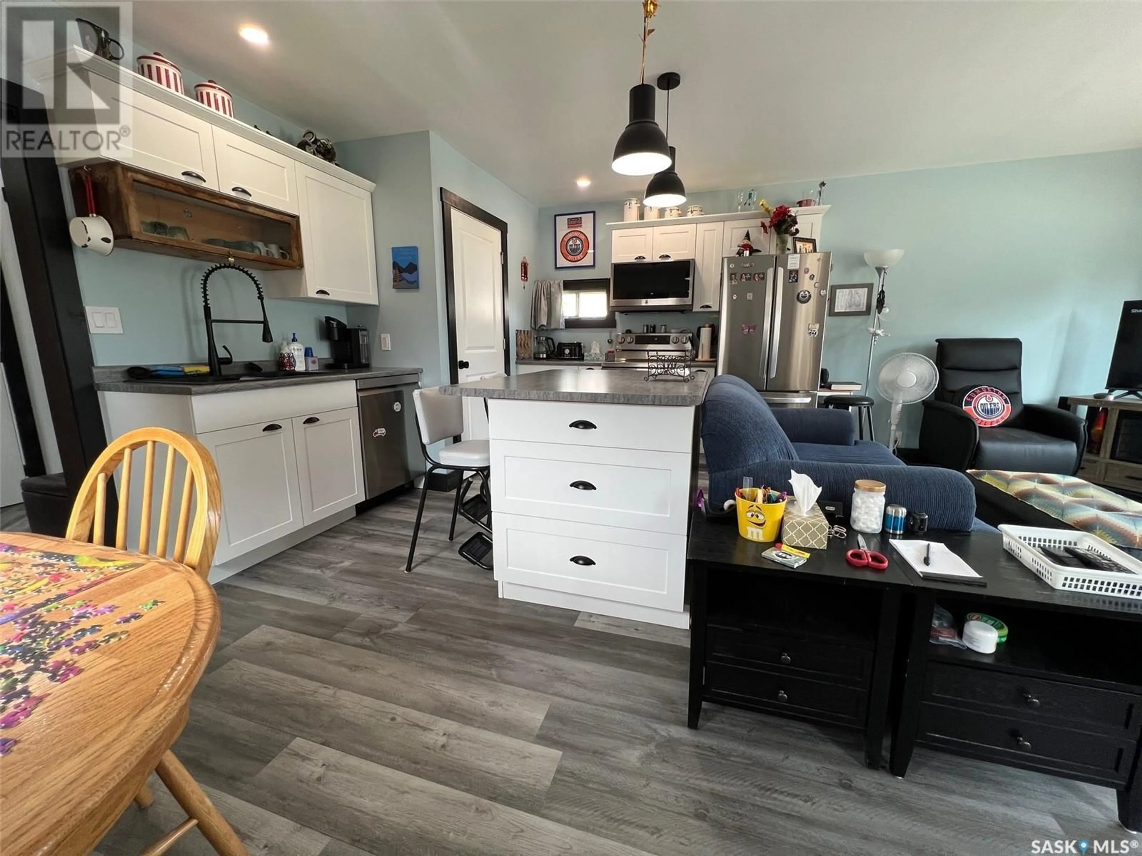 Open concept kitchen for 20 1st STREET E, Neilburg Saskatchewan S0M2C0