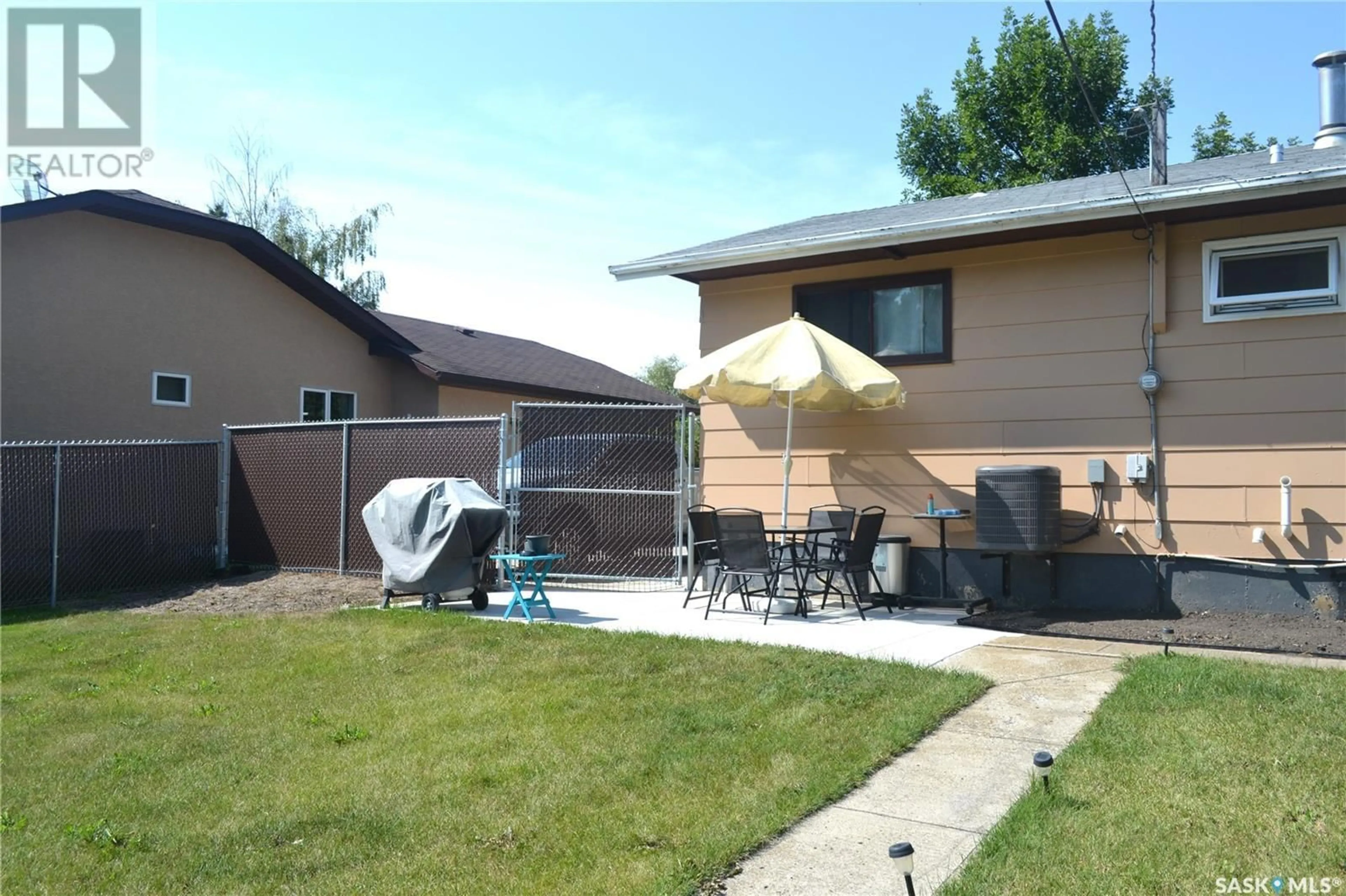 Fenced yard for 745 Ste Annes AVENUE, Bruno Saskatchewan S0K0S0