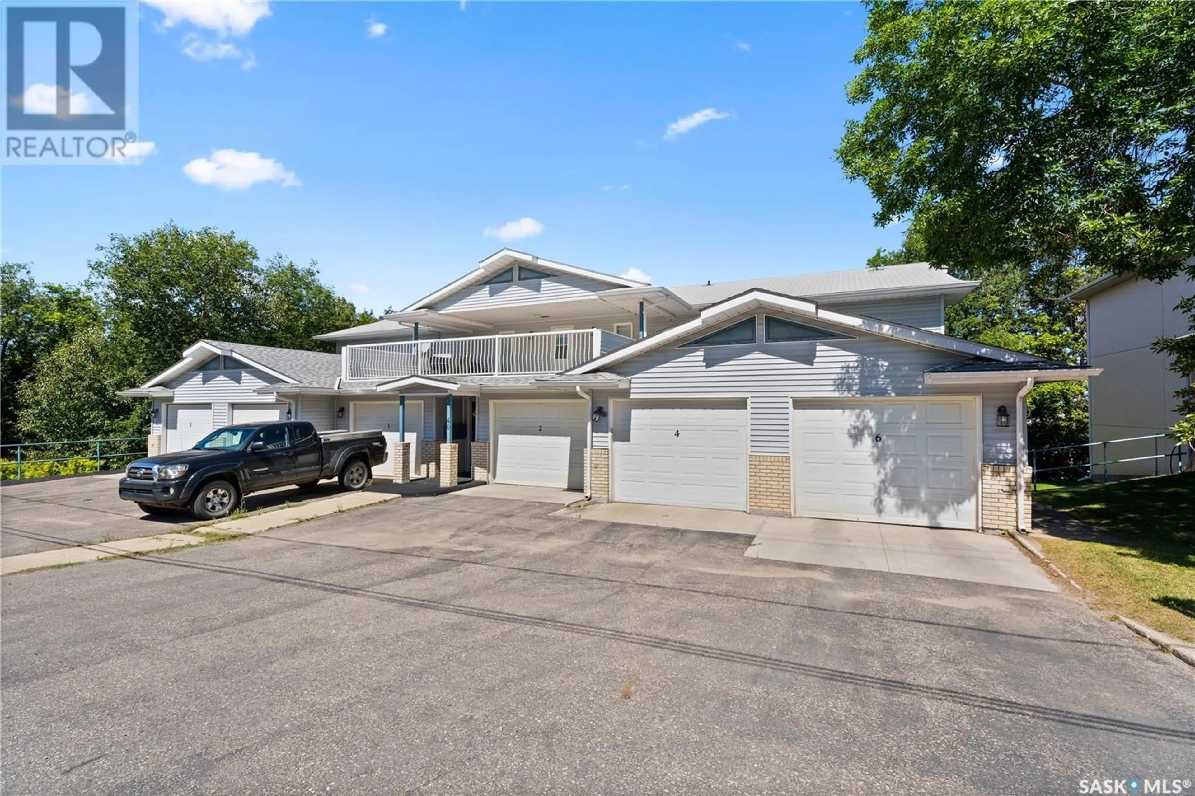 Unknown for 40 - 4 18TH STREET, Prince Albert Saskatchewan S6V3Z7