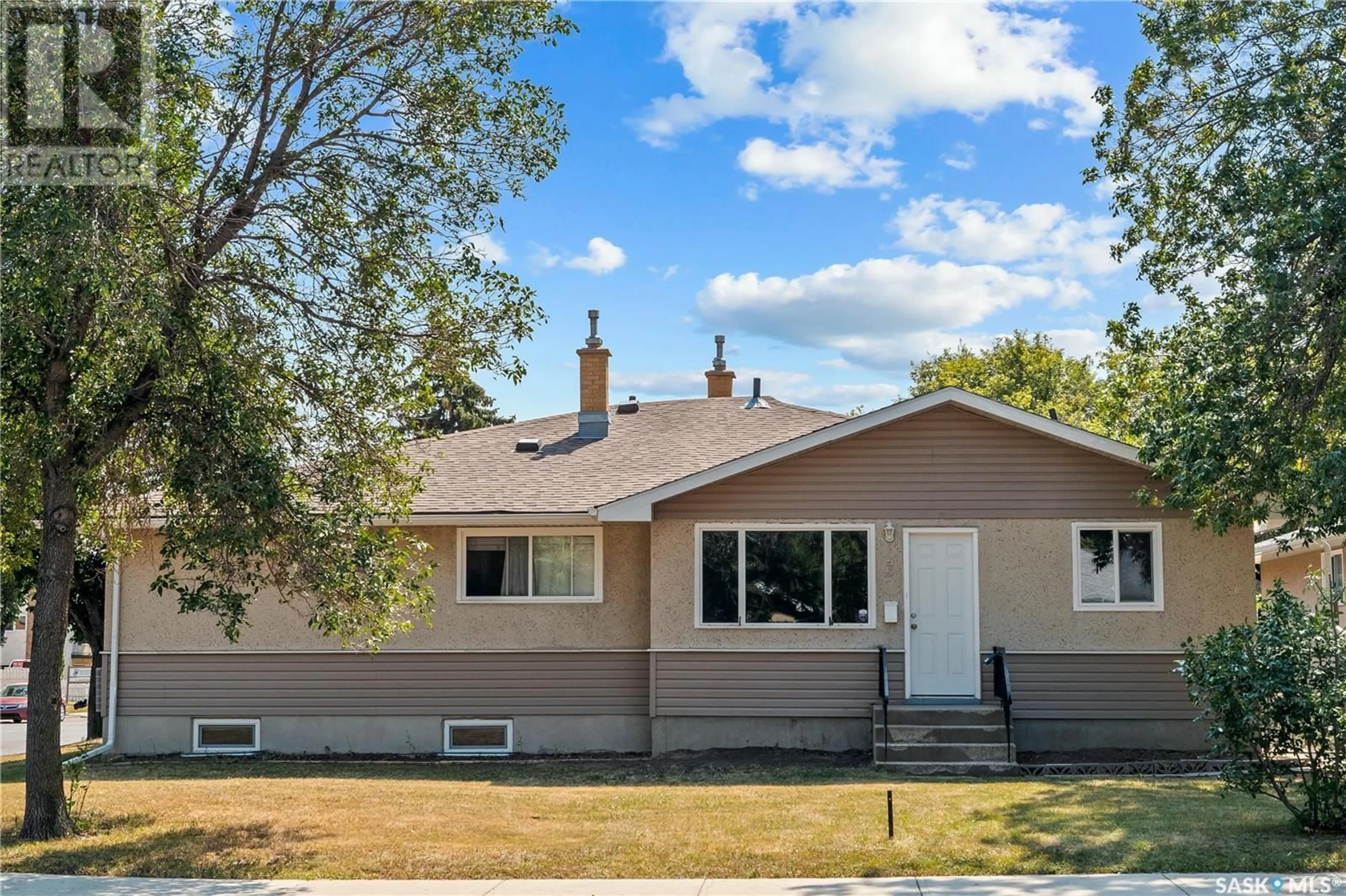 Frontside or backside of a home for 3 McMurchy AVENUE, Regina Saskatchewan S4R3G1