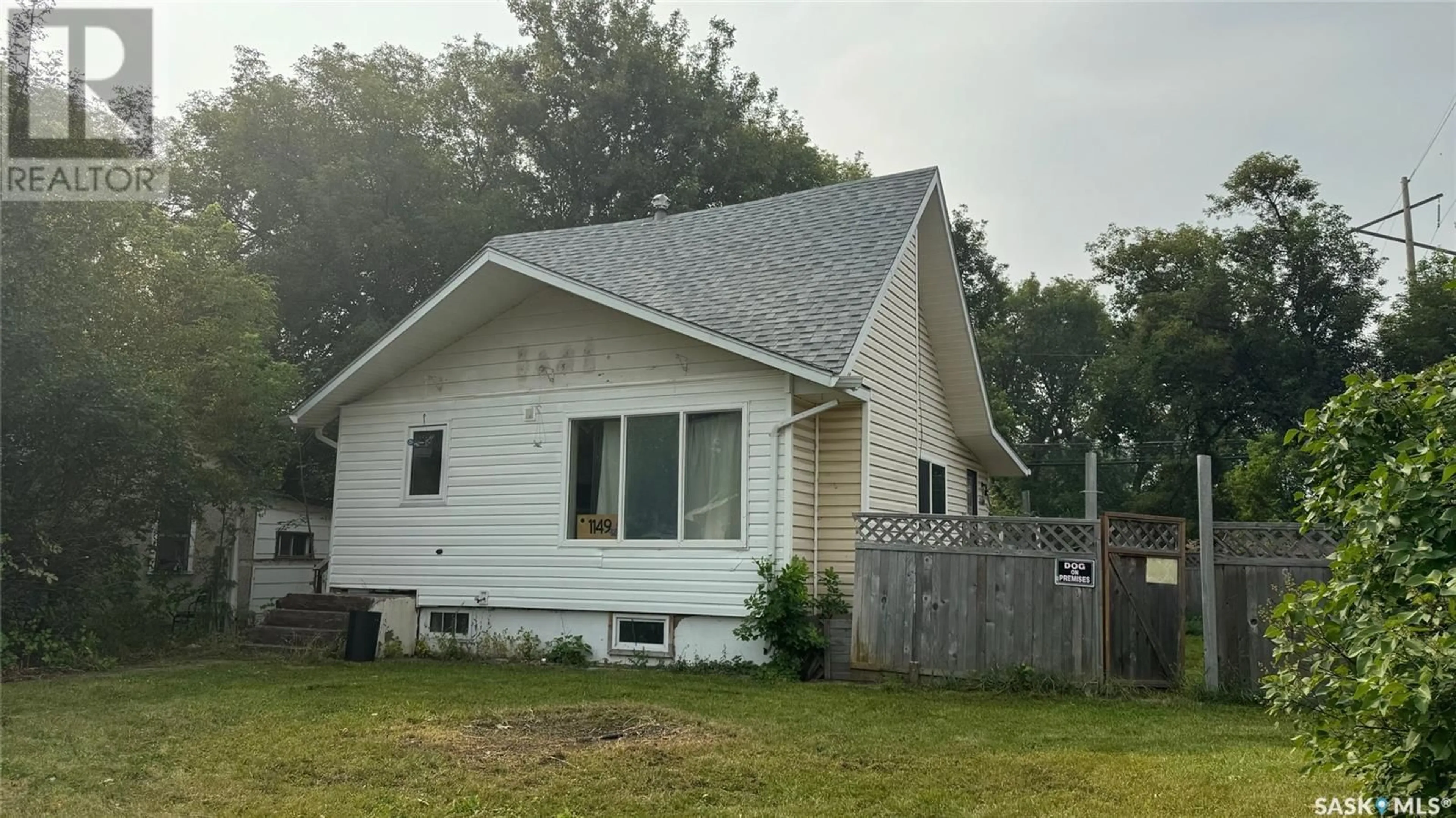 Frontside or backside of a home for 1149 12th STREET W, Prince Albert Saskatchewan S6V3E2