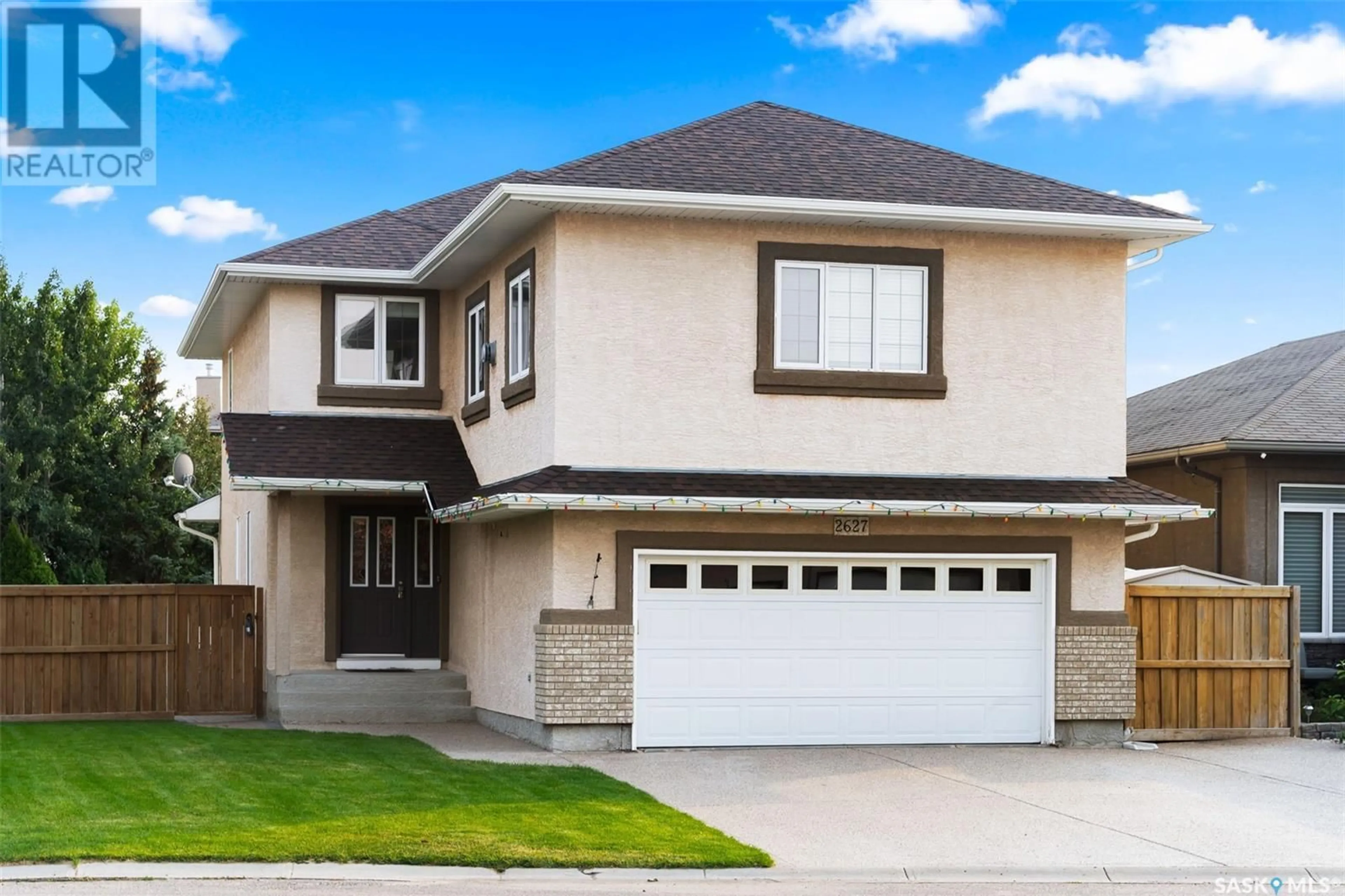 Frontside or backside of a home for 2627 Rothesay CRESCENT, Regina Saskatchewan S4V3C7