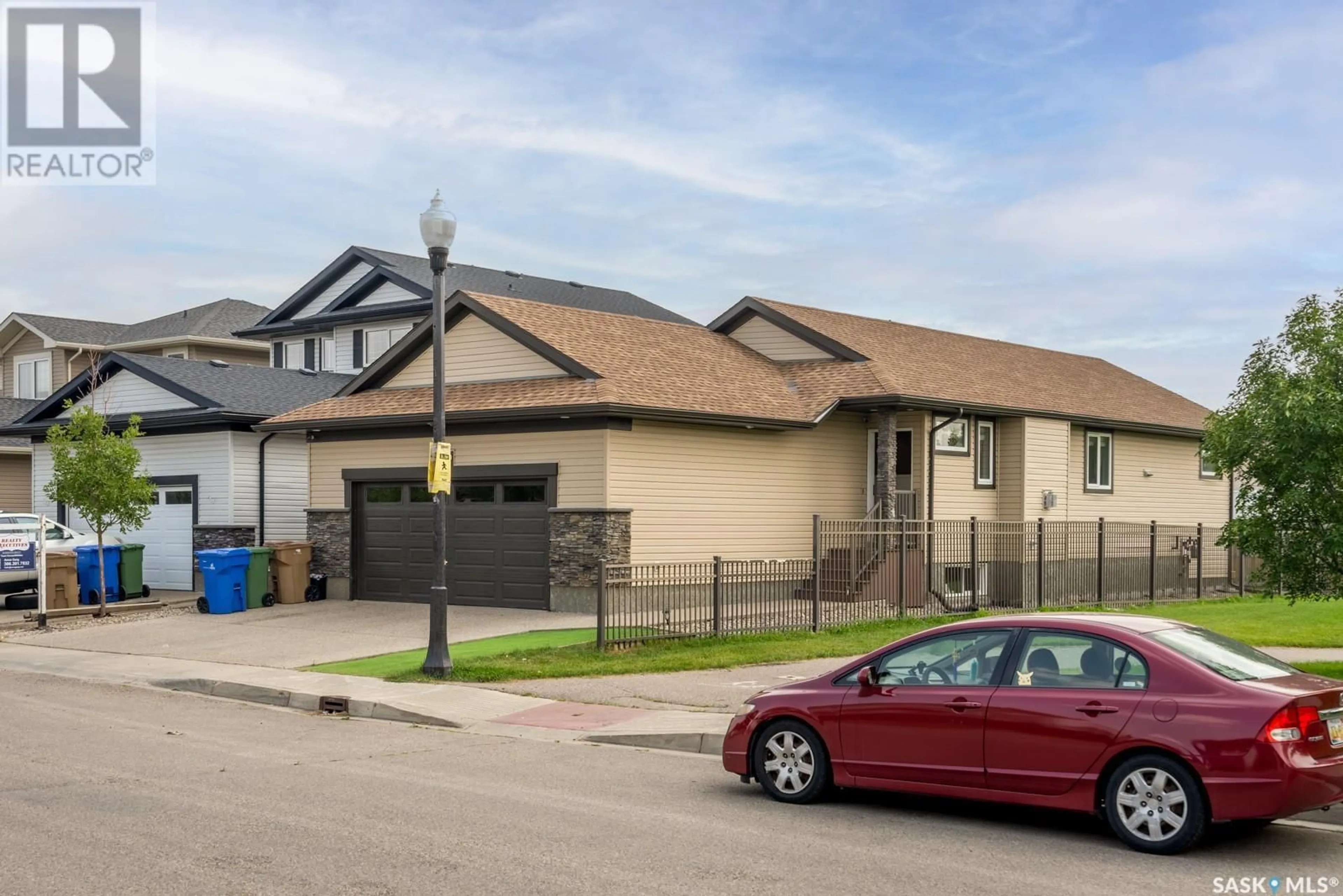 A pic from exterior of the house or condo for 5369 Aerial CRESCENT, Regina Saskatchewan S4W0C9