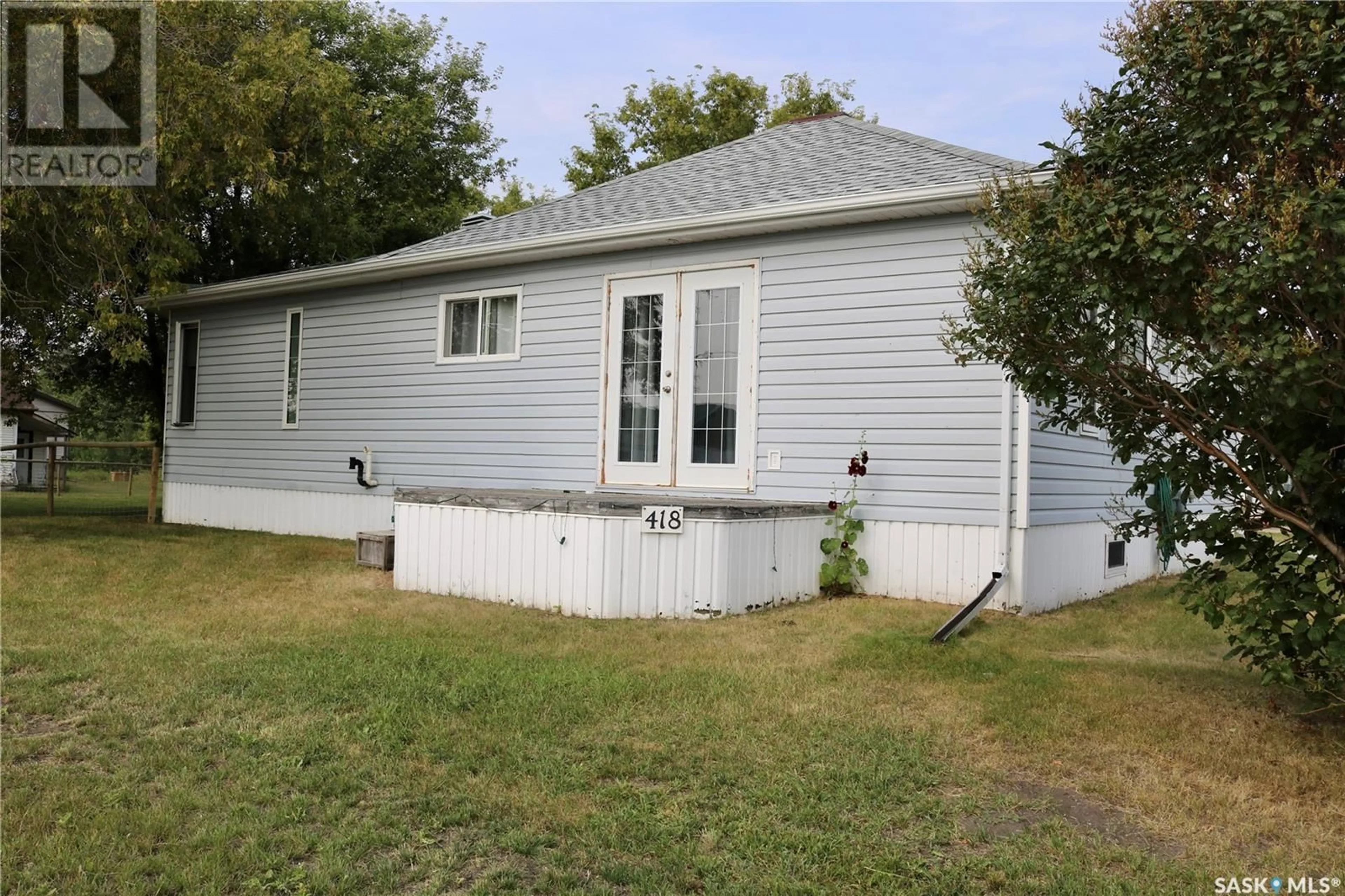 Frontside or backside of a home for 418 Railway AVENUE, Rocanville Saskatchewan S0A3L0