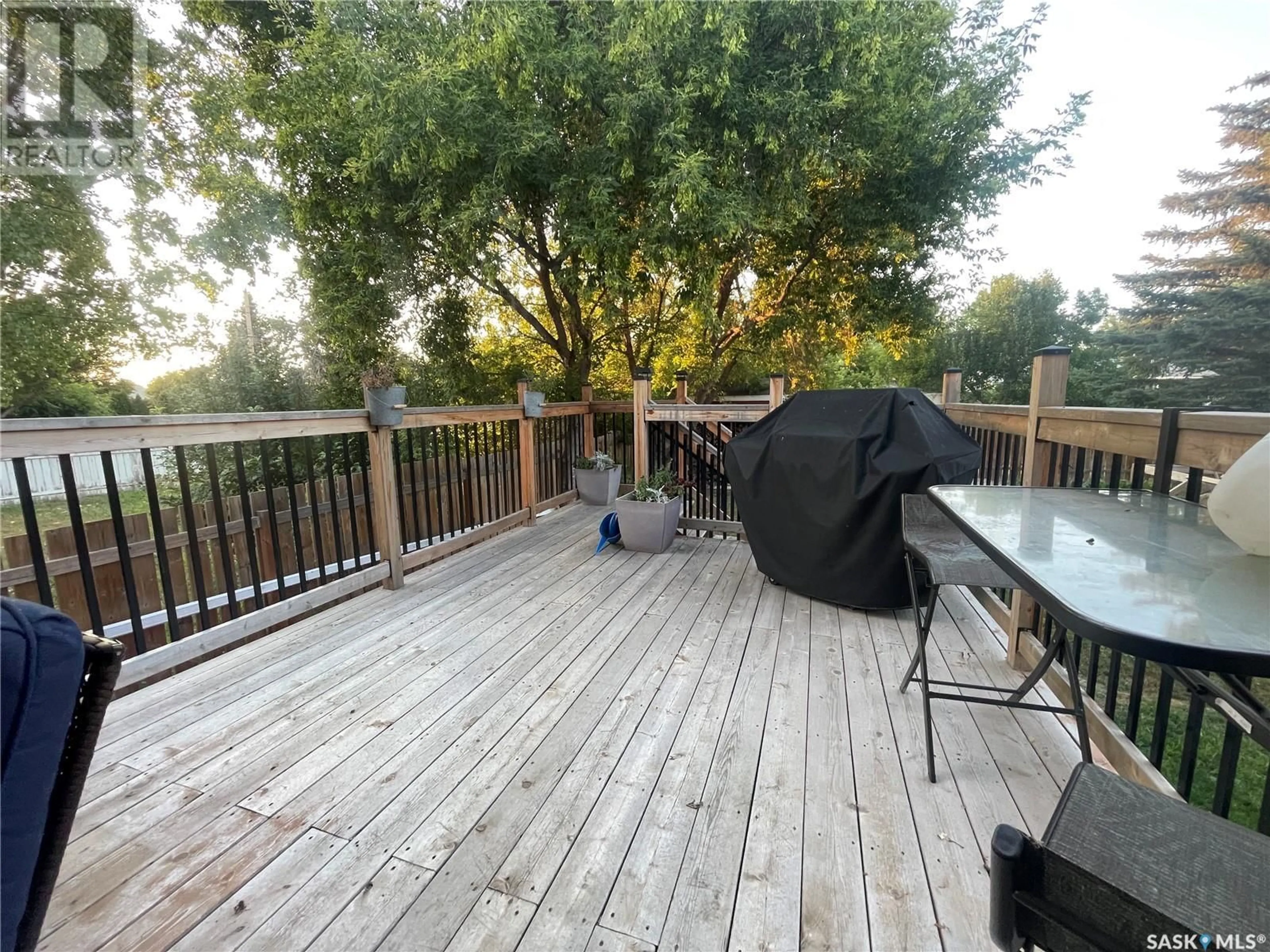 Patio, the fenced backyard for 404 Parsons AVENUE, Maple Creek Saskatchewan S0N1N0