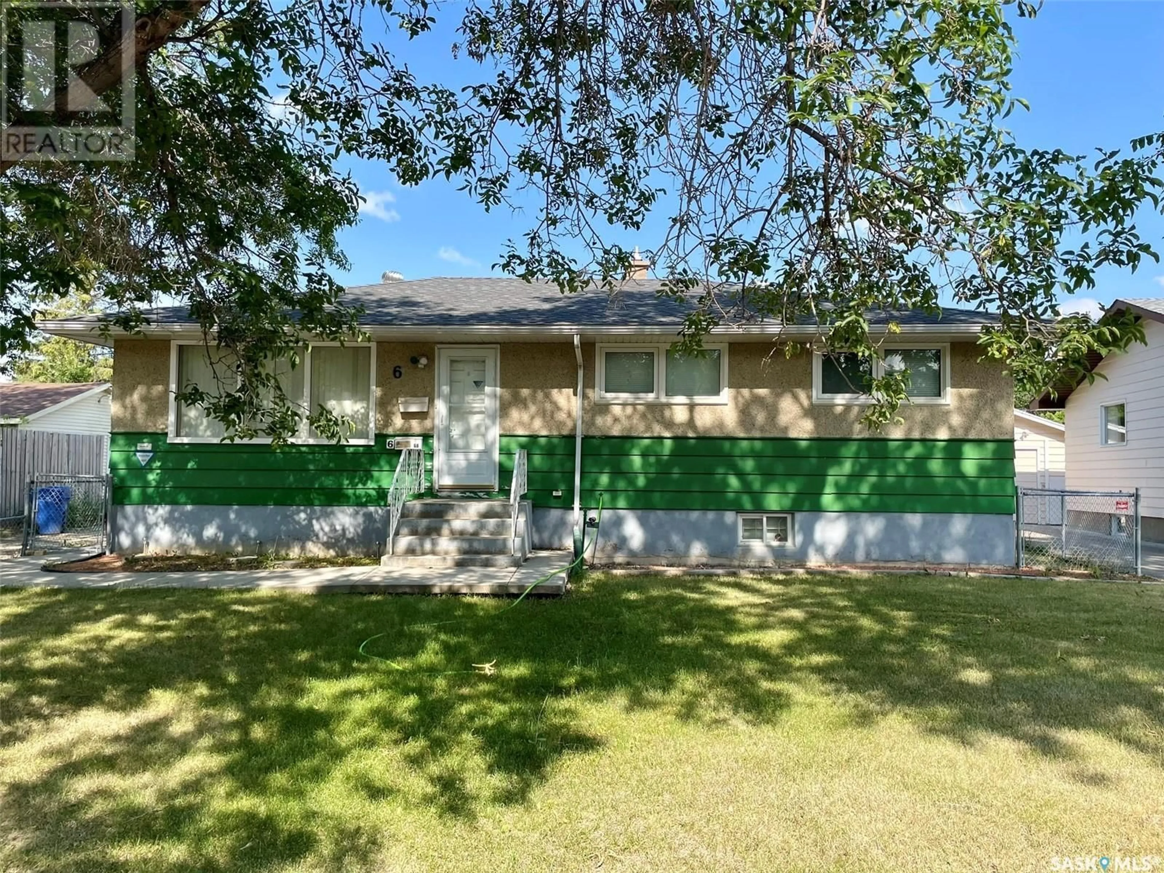 Frontside or backside of a home for 6 Labelle PLACE, Regina Saskatchewan S4N1T8