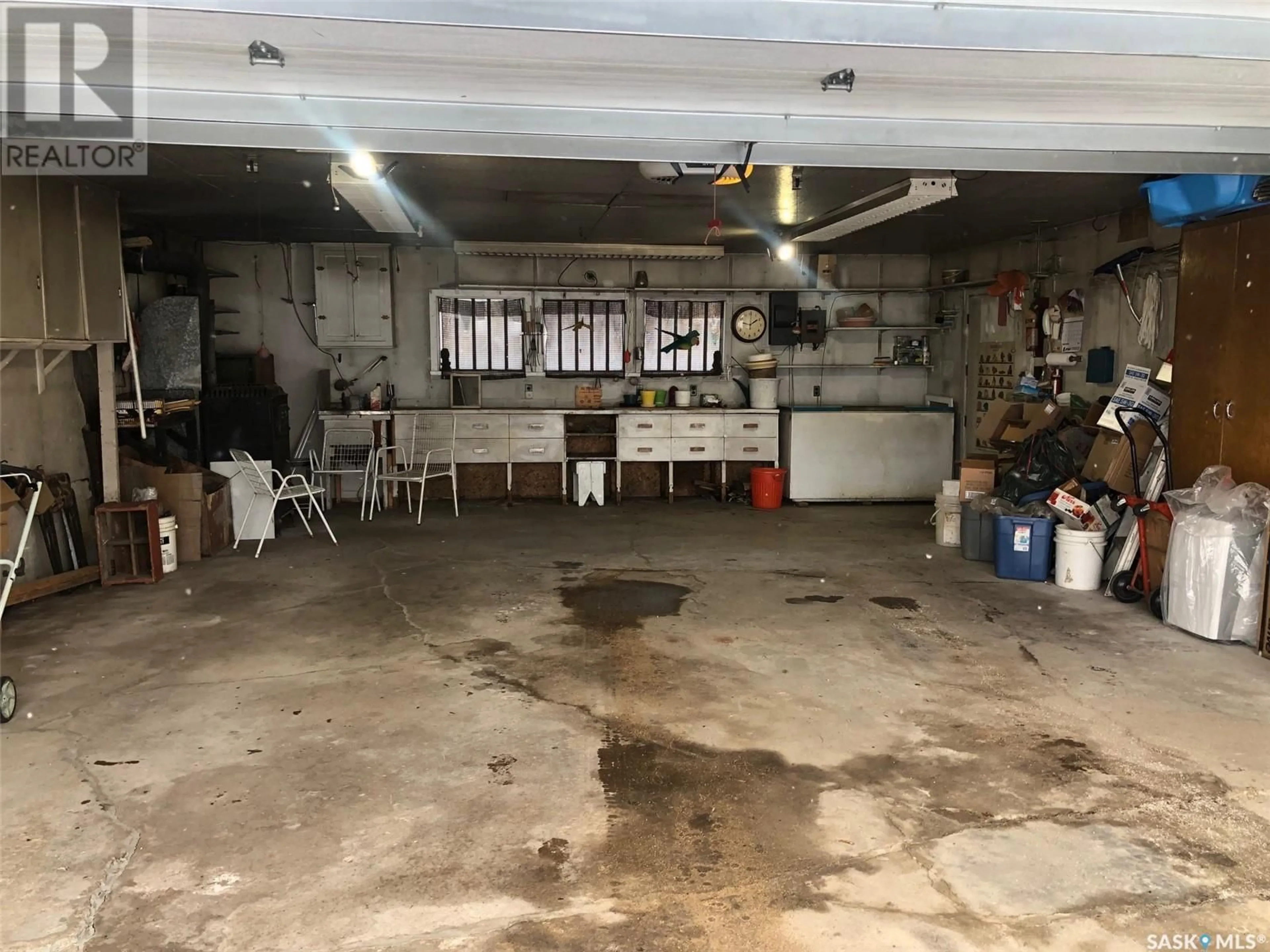 Indoor garage for 234 NORTHERN AVENUE, Canora Saskatchewan S0A0L0