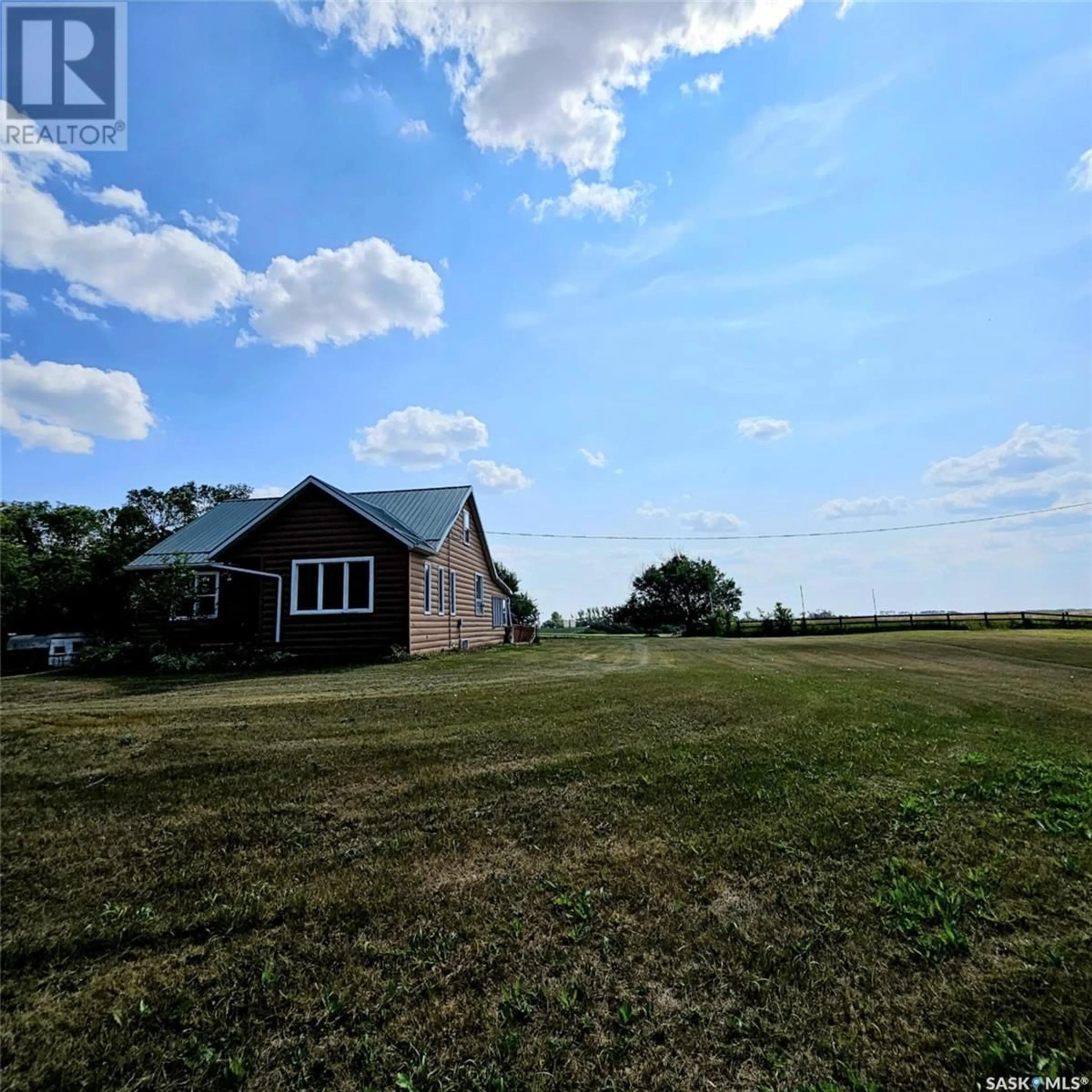 Outside view for Poncsak Acres, Fertile Belt Rm No. 183 Saskatchewan S0A0C0