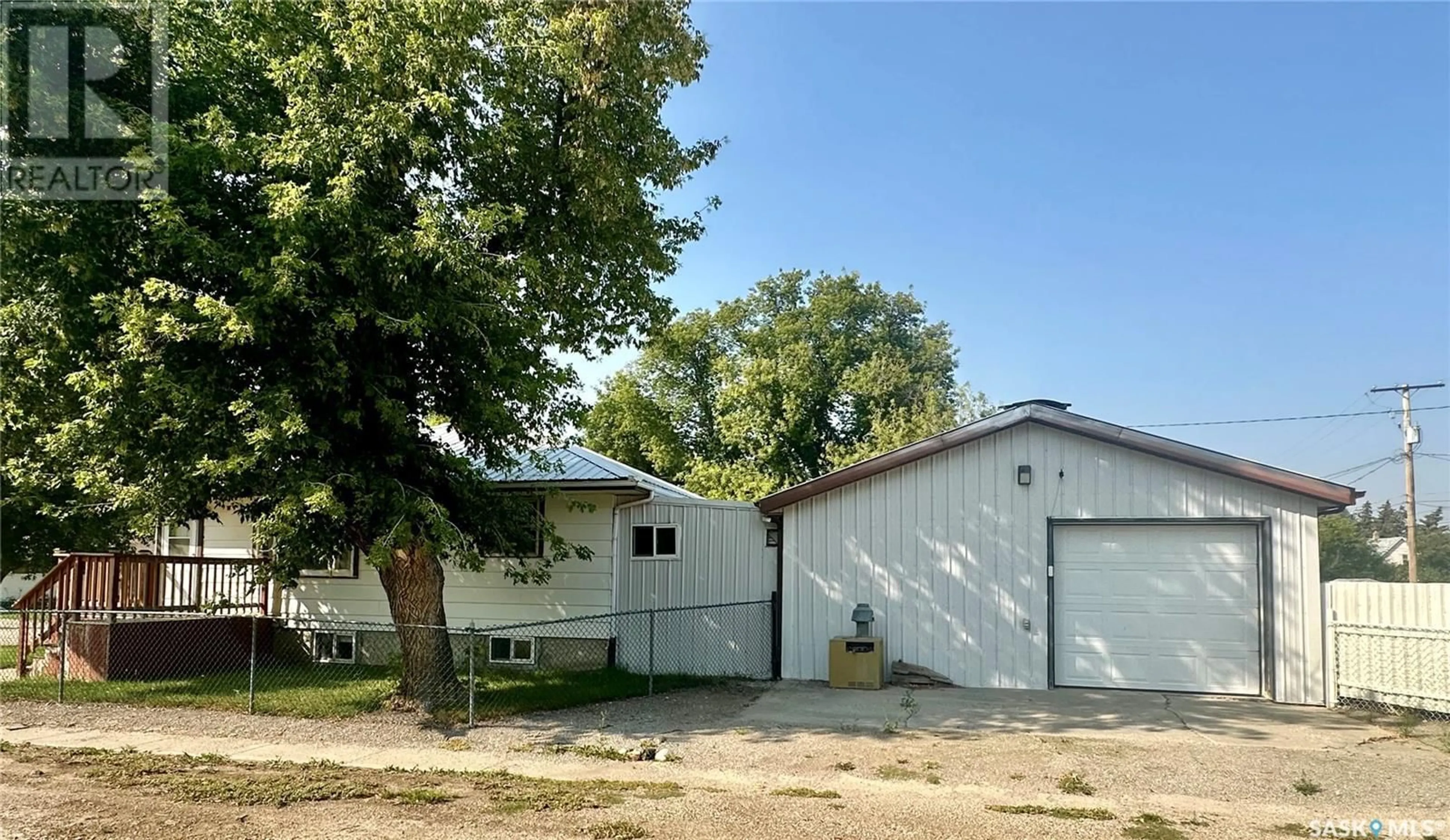 Shed for 17 JARVIS STREET, Qu'Appelle Saskatchewan S0G4A0