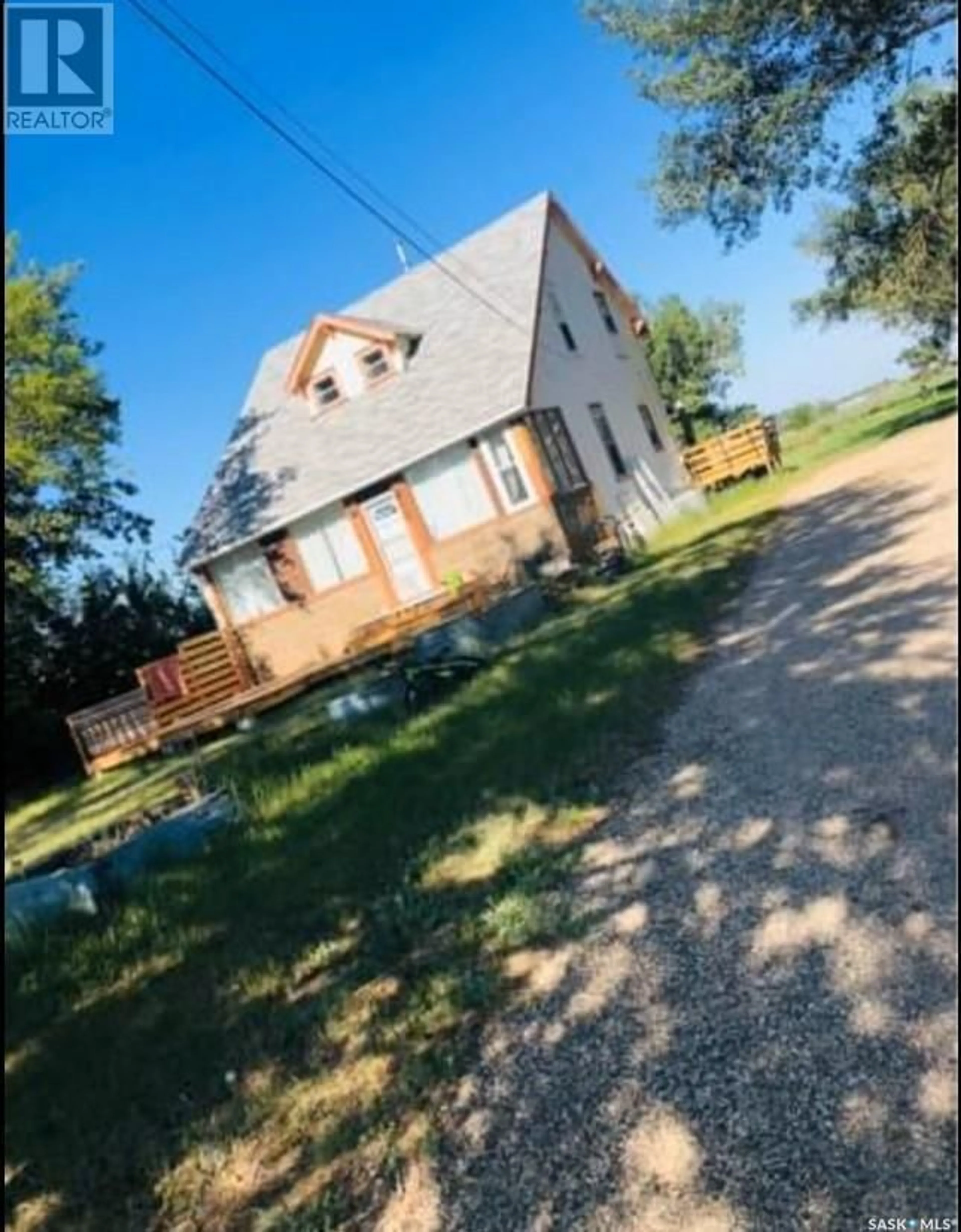 Frontside or backside of a home for 230 Harris AVENUE, Harris Saskatchewan S0L1K0