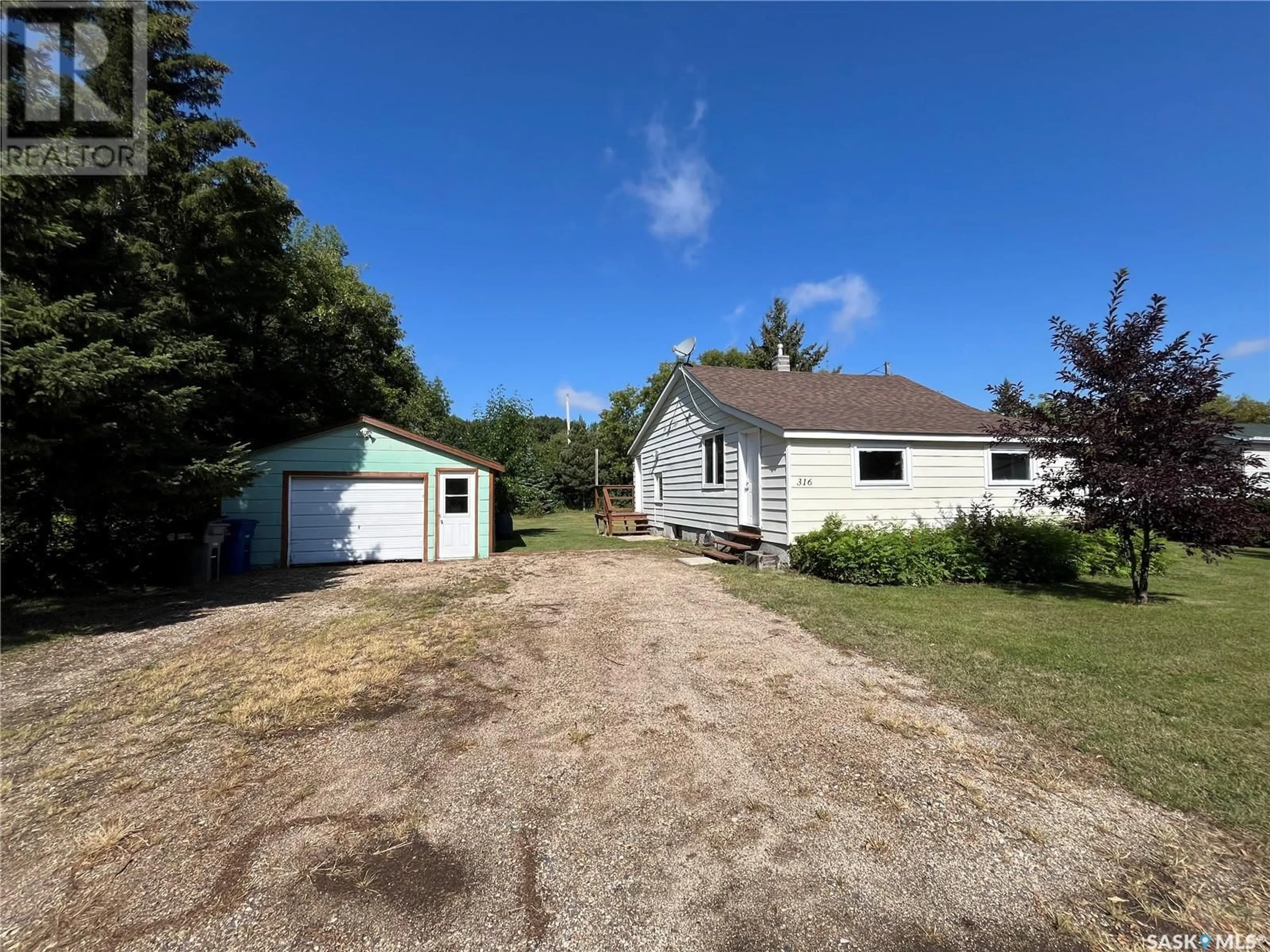 Frontside or backside of a home, cottage for 314-316 Cross STREET, Maryfield Saskatchewan S0G3K0