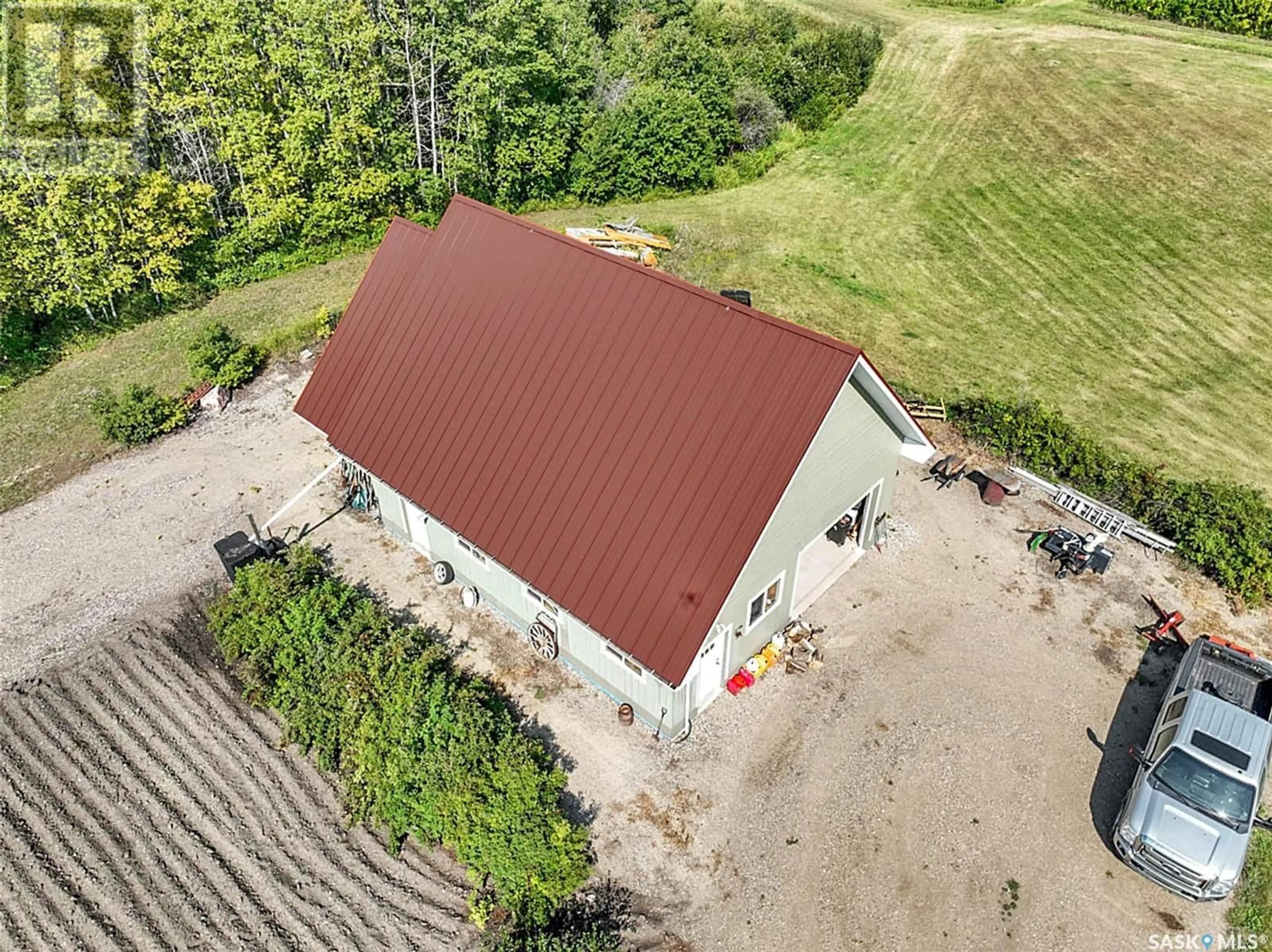 A pic from outside/outdoor area/front of a property/back of a property/a pic from drone, building for 637 ACREAGE, Fertile Belt Rm No. 183 Saskatchewan S0A0X0