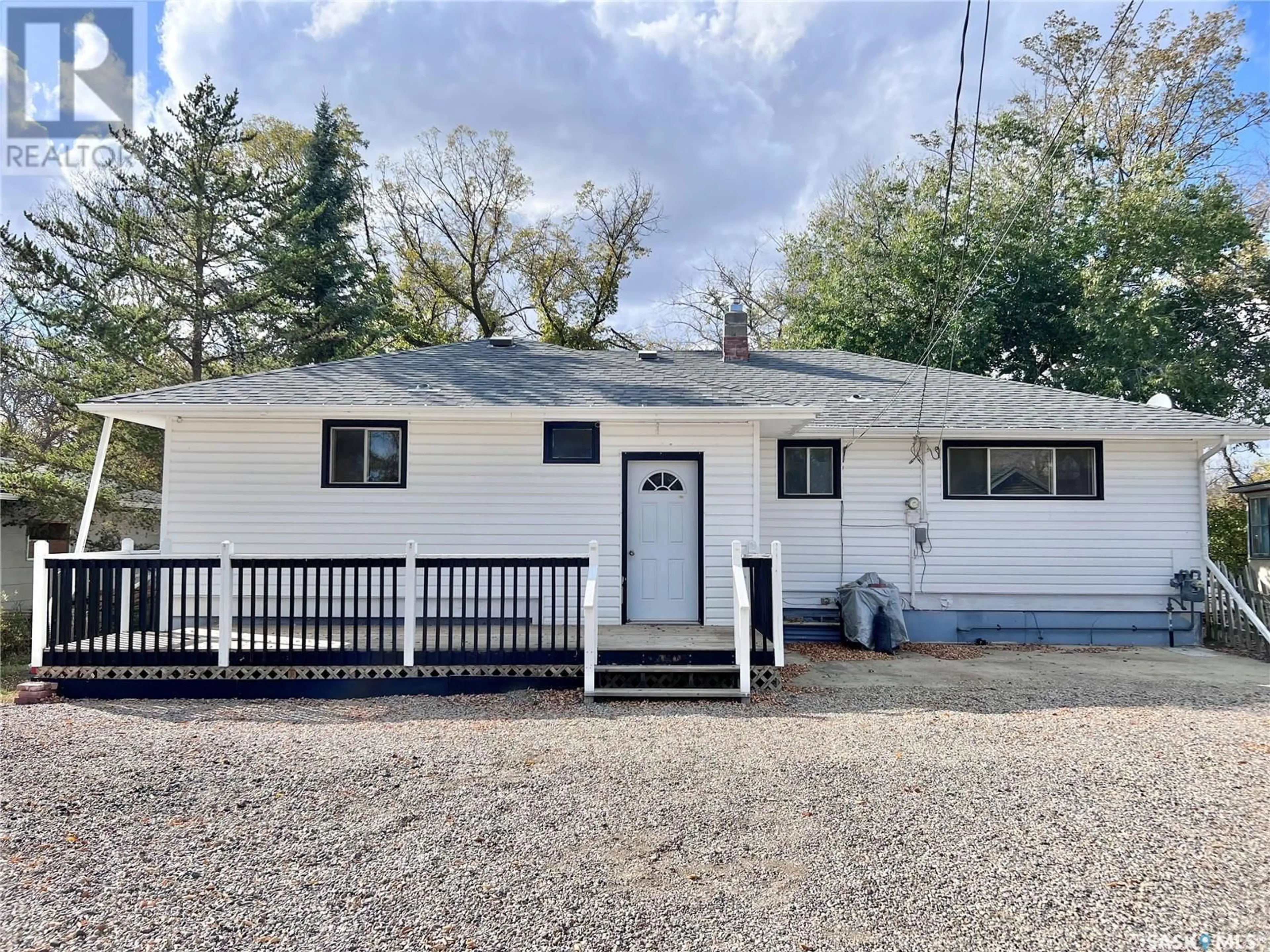 Outside view for 213 Bounty STREET, Conquest Saskatchewan S0L2L0