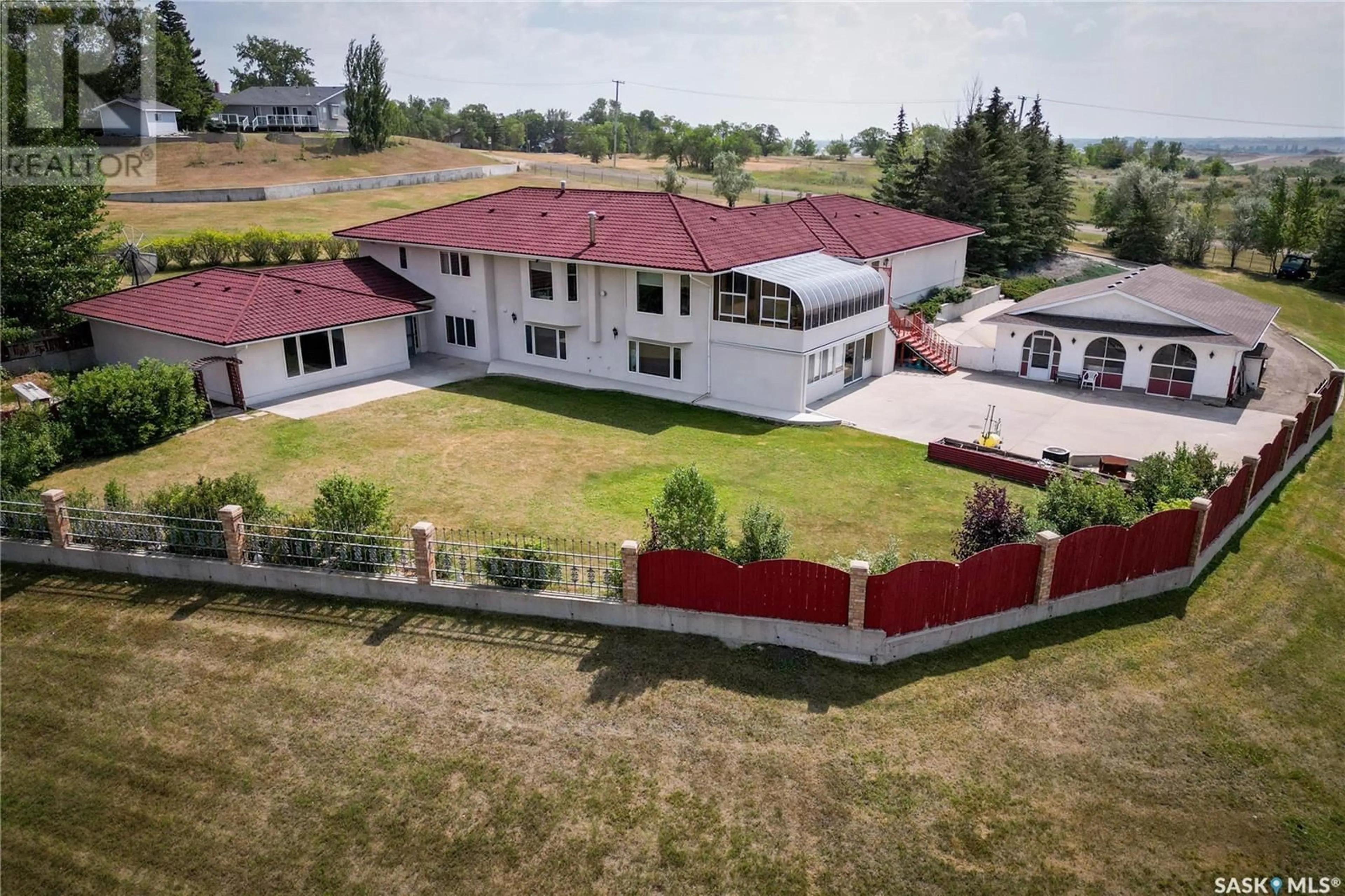 Outside view for Heier Acreage, Estevan Rm No. 5 Saskatchewan S4A2L7