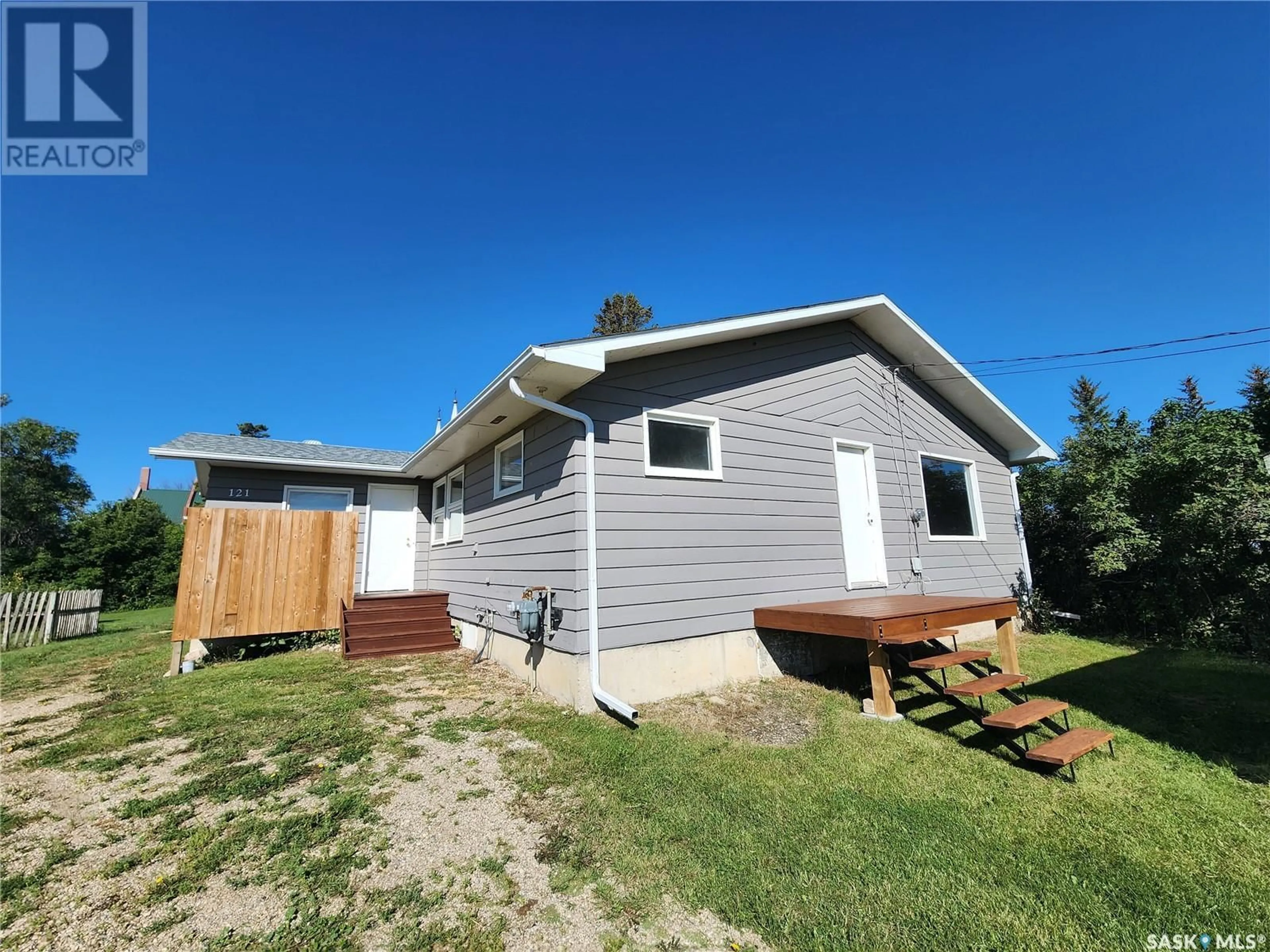 Frontside or backside of a home for 121 Mission ROAD, Grayson Saskatchewan S0A1E0