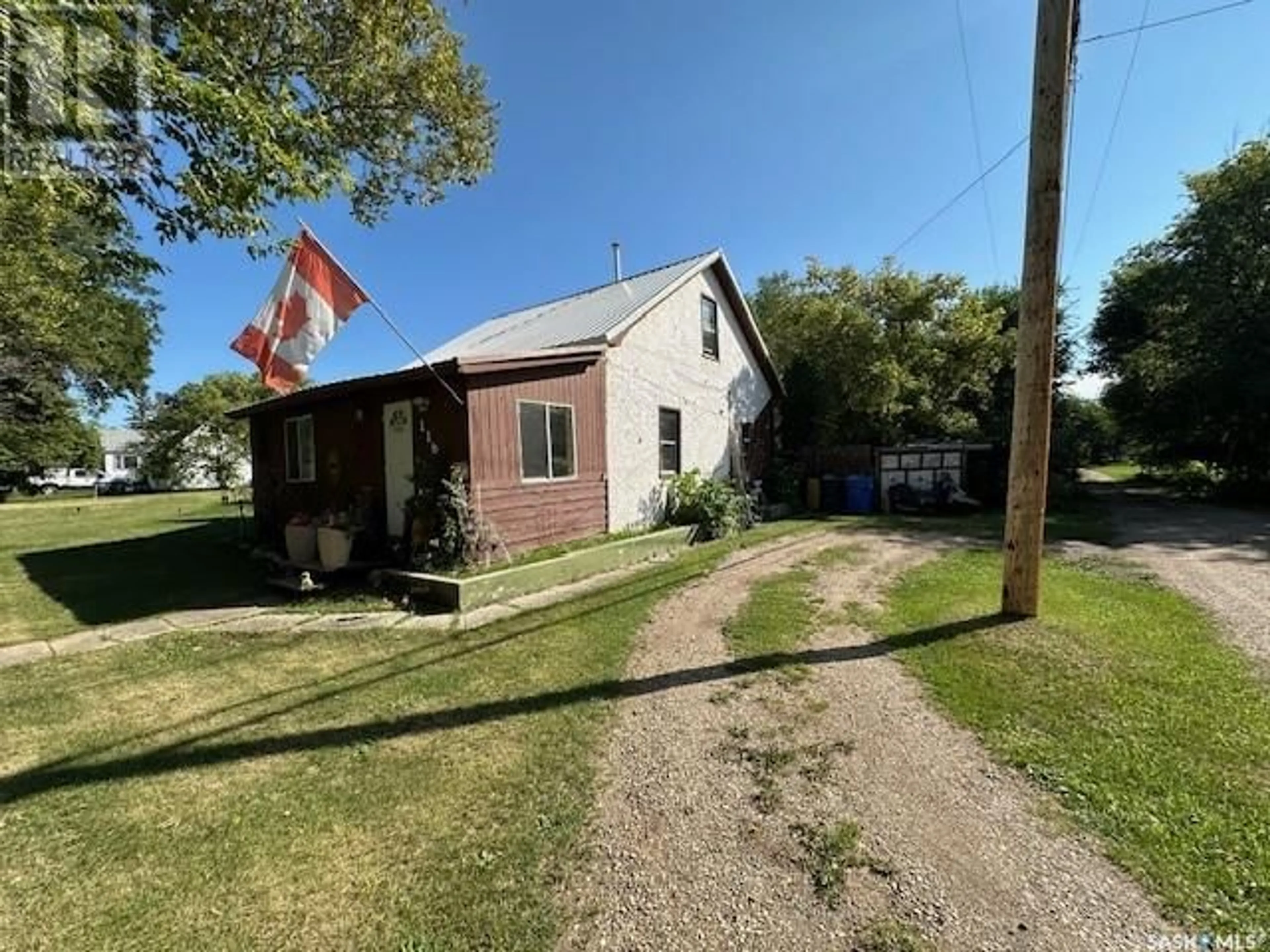 A pic from outside/outdoor area/front of a property/back of a property/a pic from drone, street for 116 CARMENT AVENUE, Kamsack Saskatchewan S0A1S0