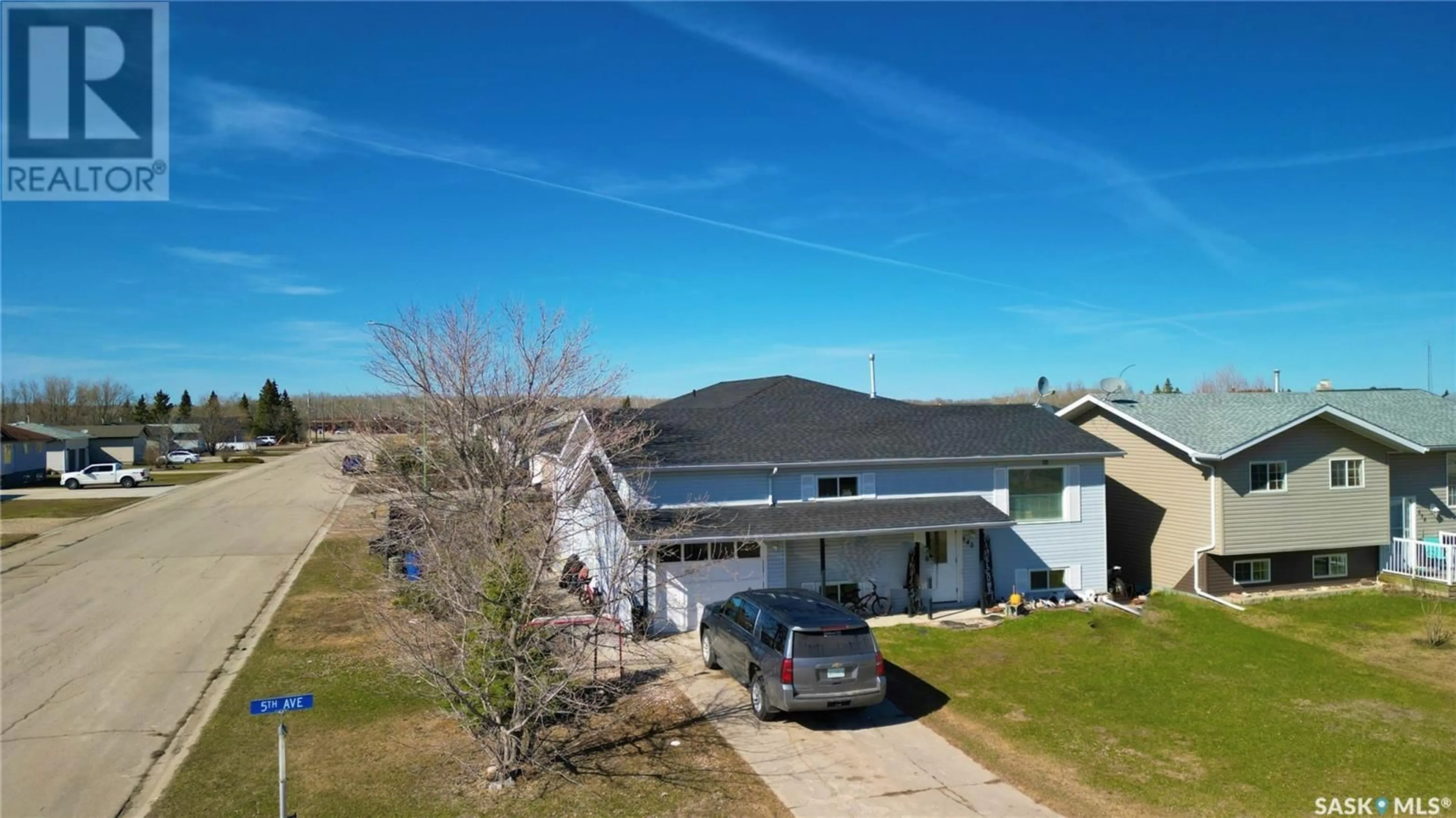 A pic from outside/outdoor area/front of a property/back of a property/a pic from drone, street for 540 5th AVENUE, Hudson Bay Saskatchewan S0E0Y0