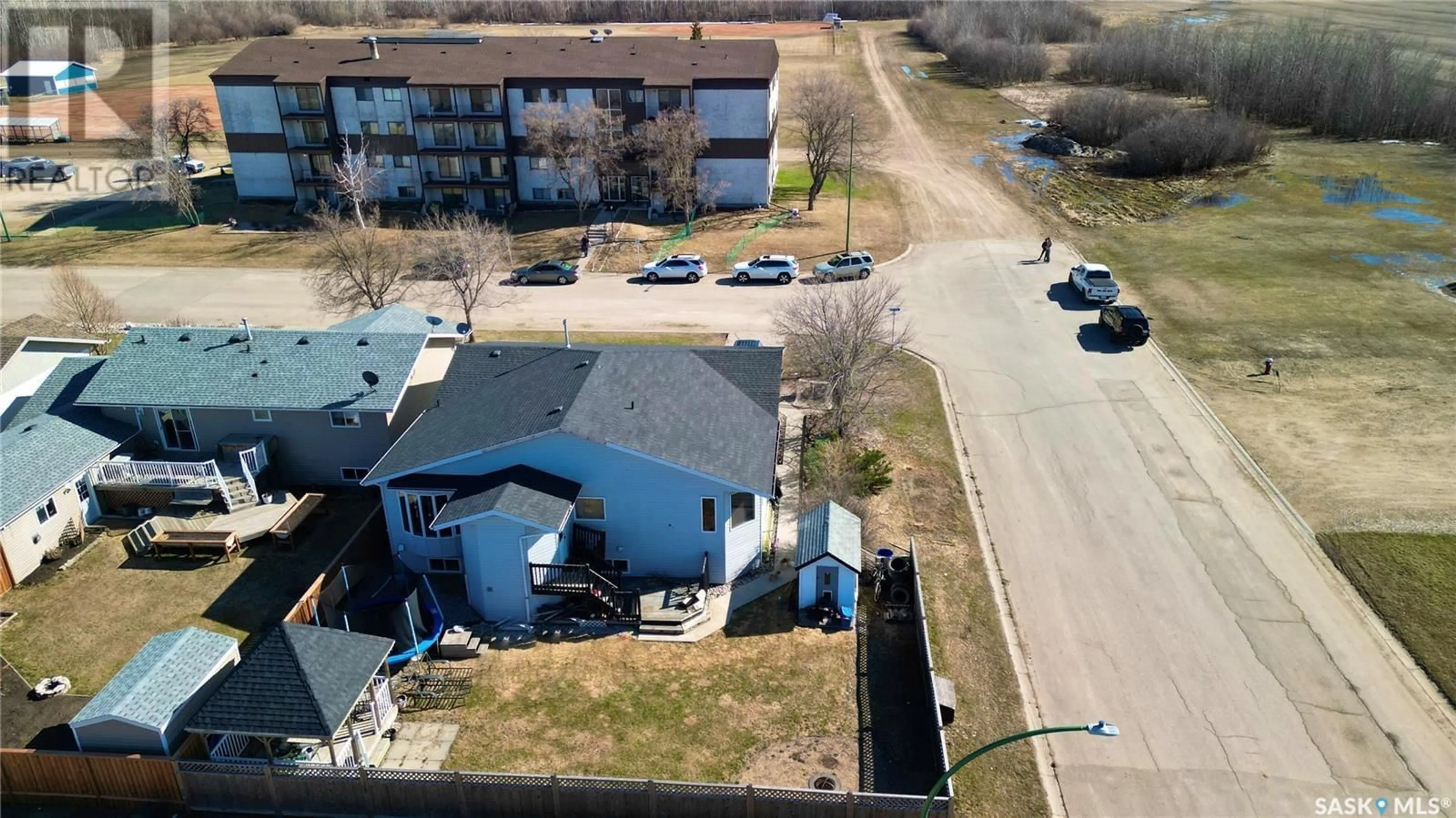 A pic from outside/outdoor area/front of a property/back of a property/a pic from drone, street for 540 5th AVENUE, Hudson Bay Saskatchewan S0E0Y0