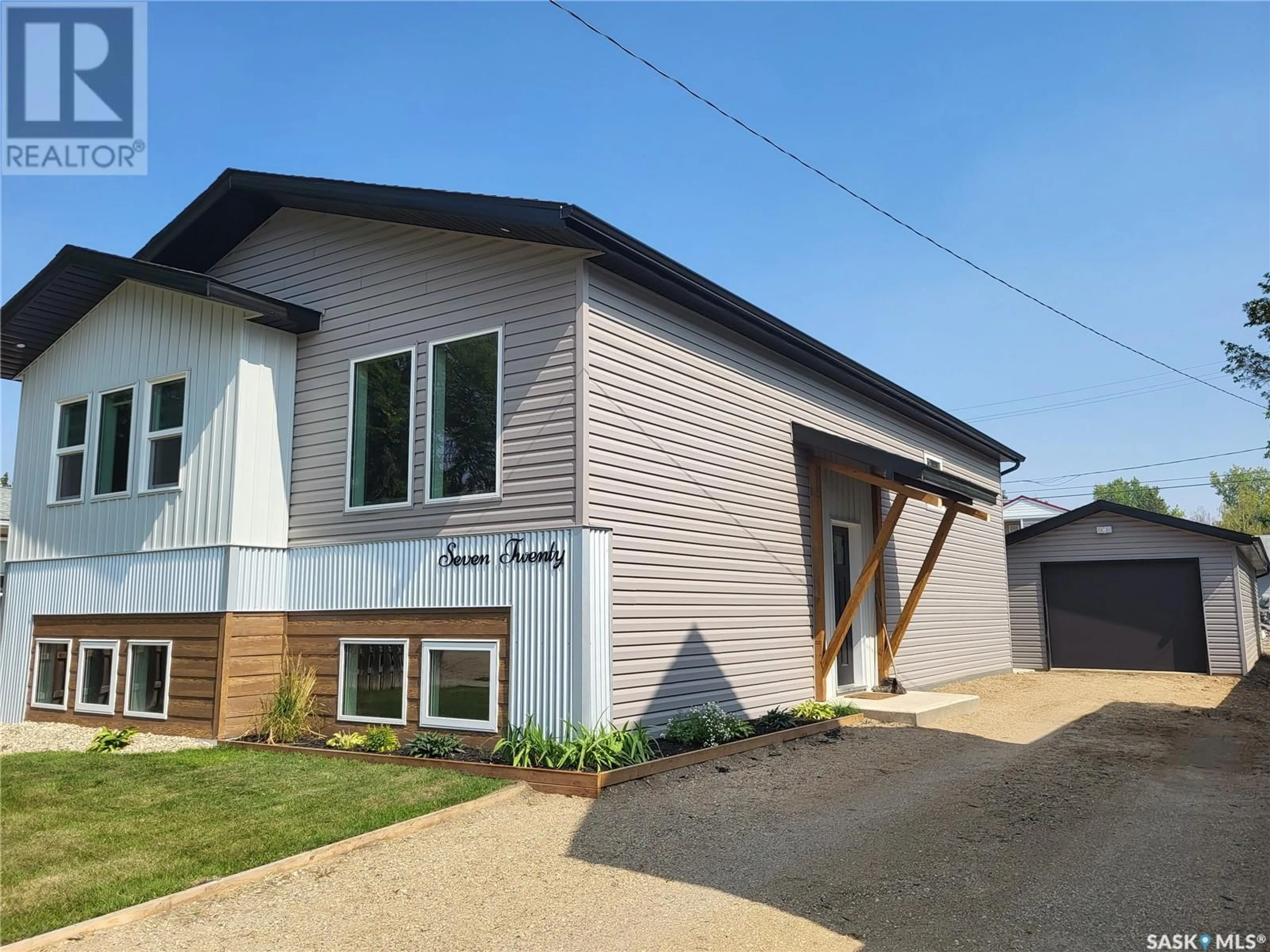 Frontside or backside of a home for 720 6th STREET, Humboldt Saskatchewan S0K2A0