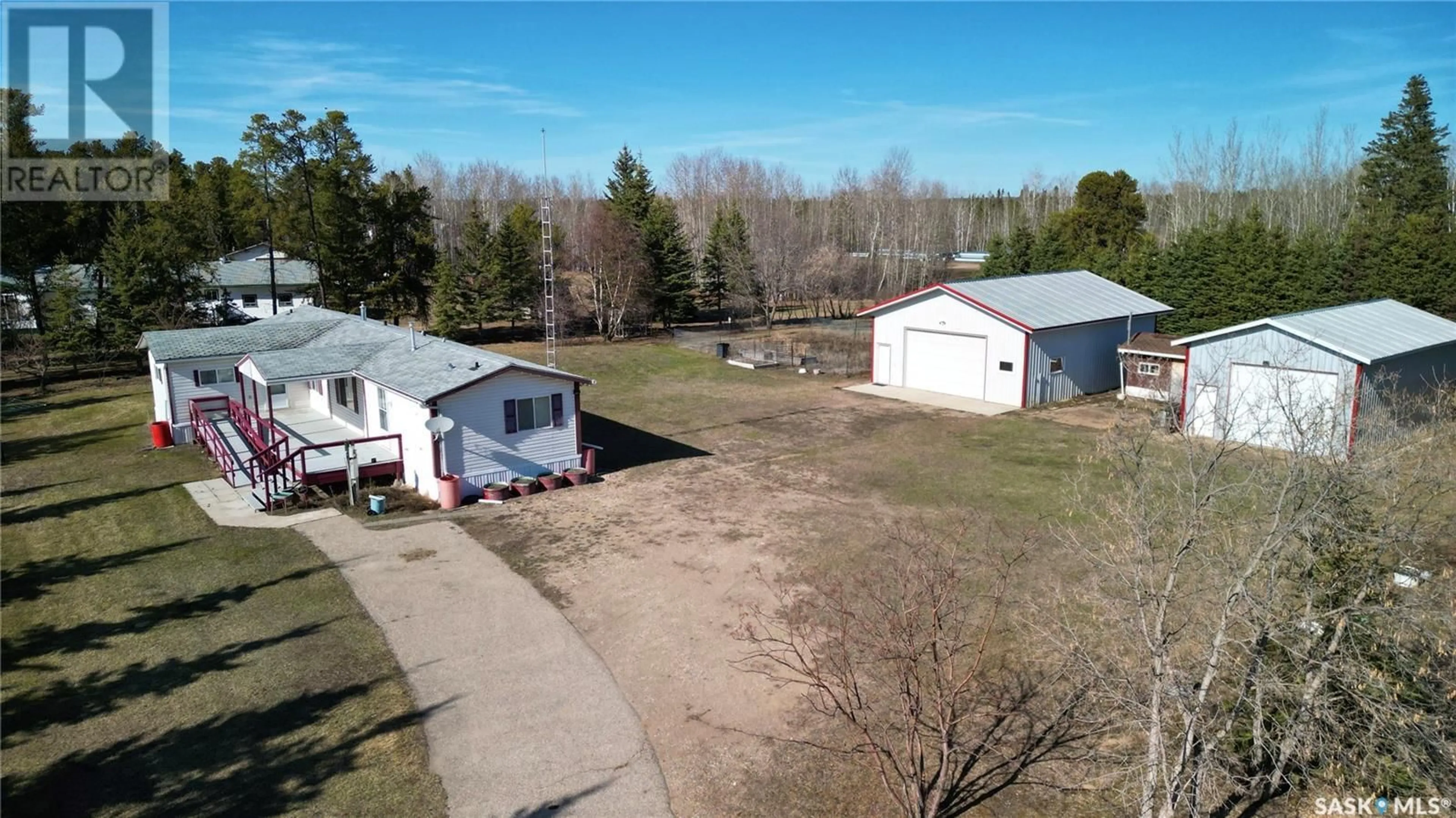 Outside view for Trottier Acreage, Hudson Bay Saskatchewan S0E0Y0