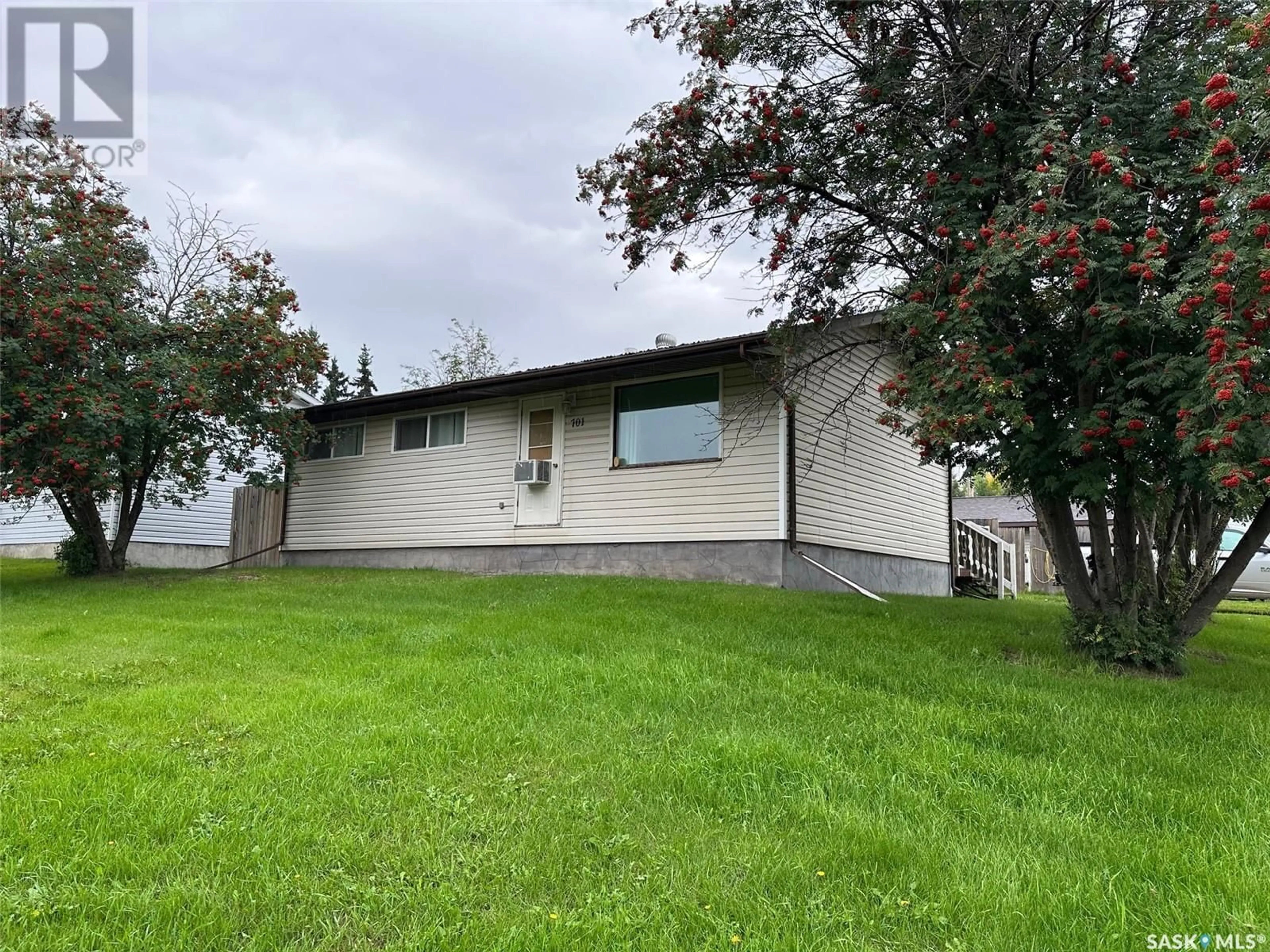 Frontside or backside of a home for 701 Donald STREET, Hudson Bay Saskatchewan S0E0Y0