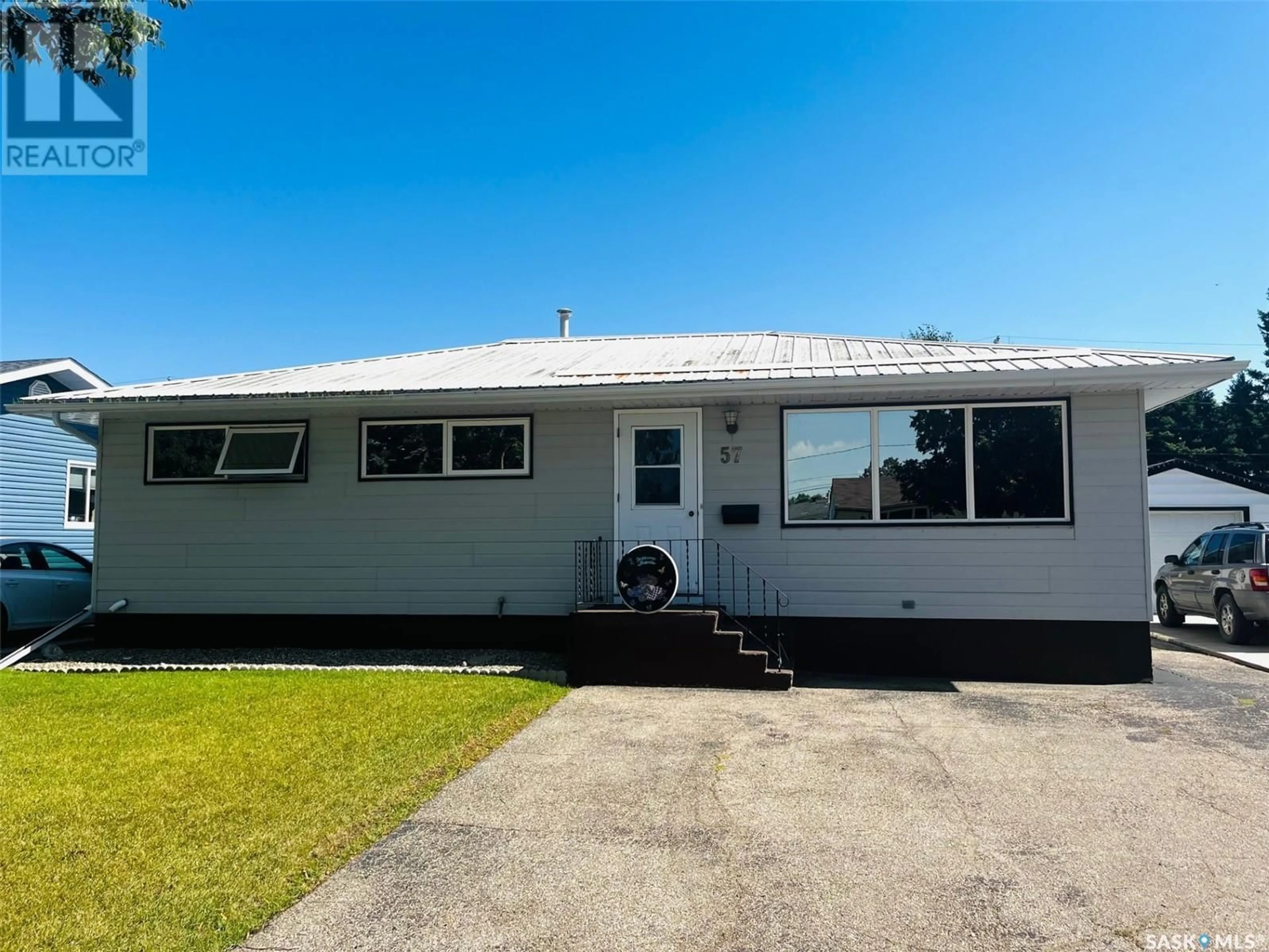 Frontside or backside of a home for 57 Wallace AVENUE, Yorkton Saskatchewan S3N2E6