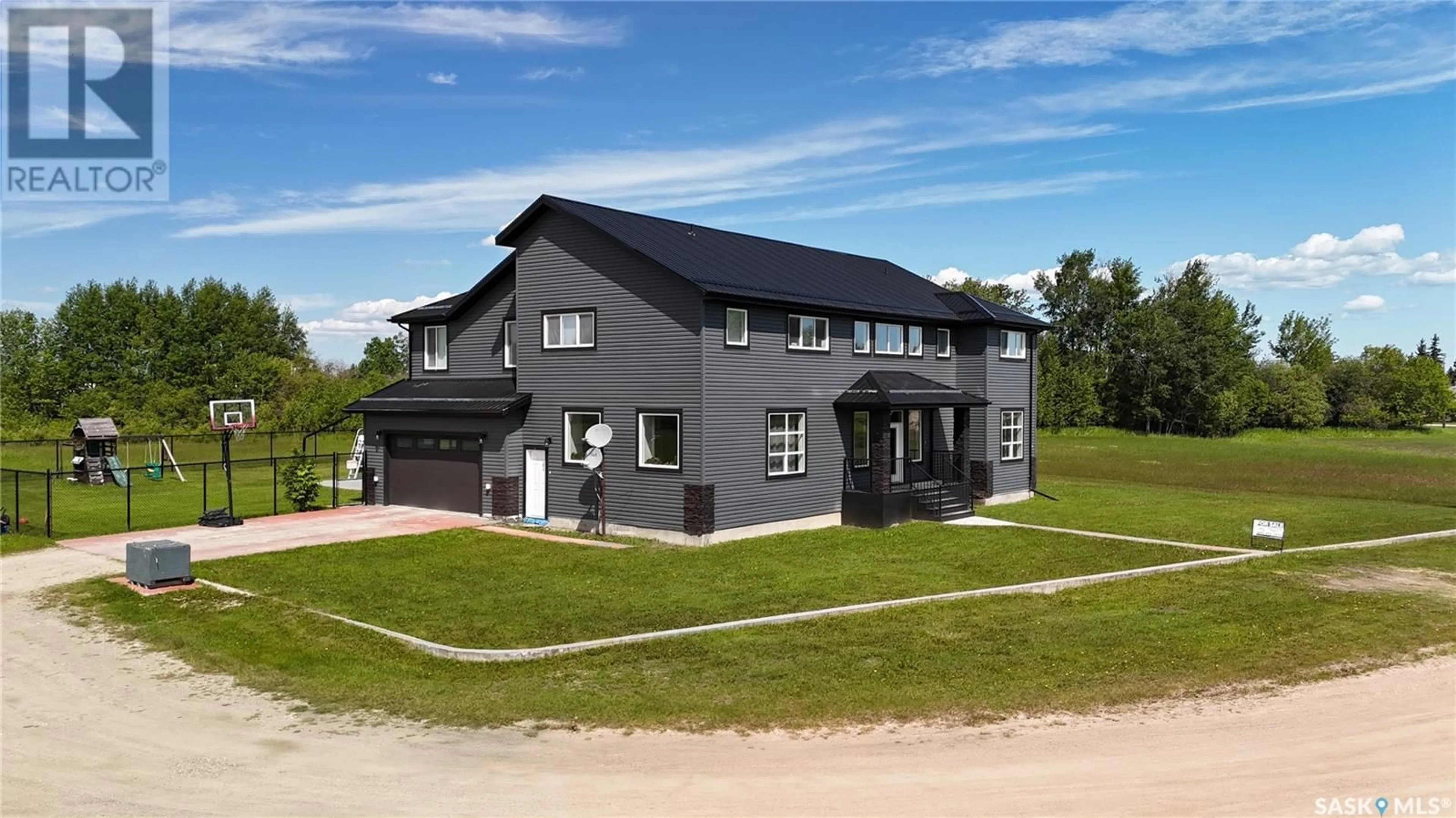 Frontside or backside of a home for 701 Bay STREET, Hudson Bay Saskatchewan S0E0Y0