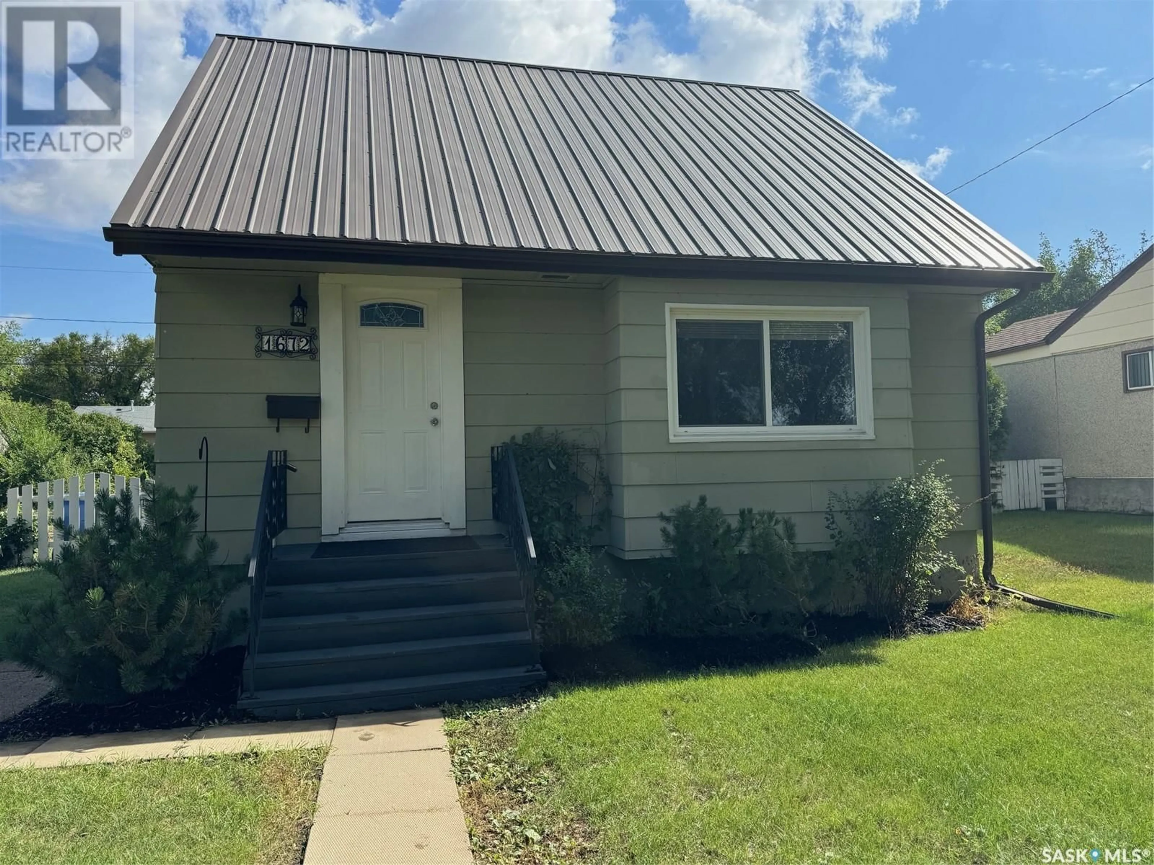 Frontside or backside of a home for 1672 97th STREET, North Battleford Saskatchewan S9A0K6