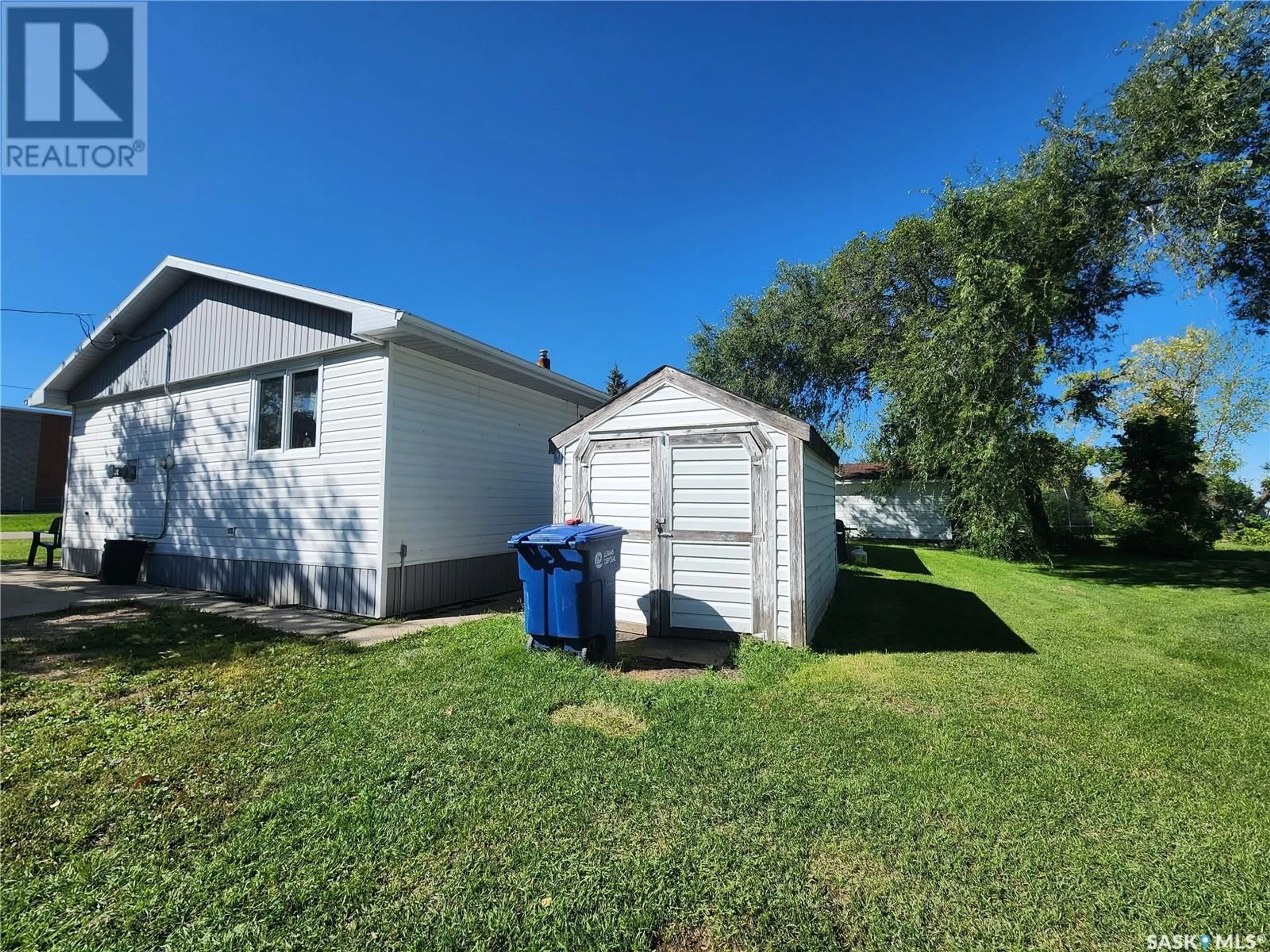 Shed for 610 Wolseley AVENUE, Grenfell Saskatchewan S0G2B0