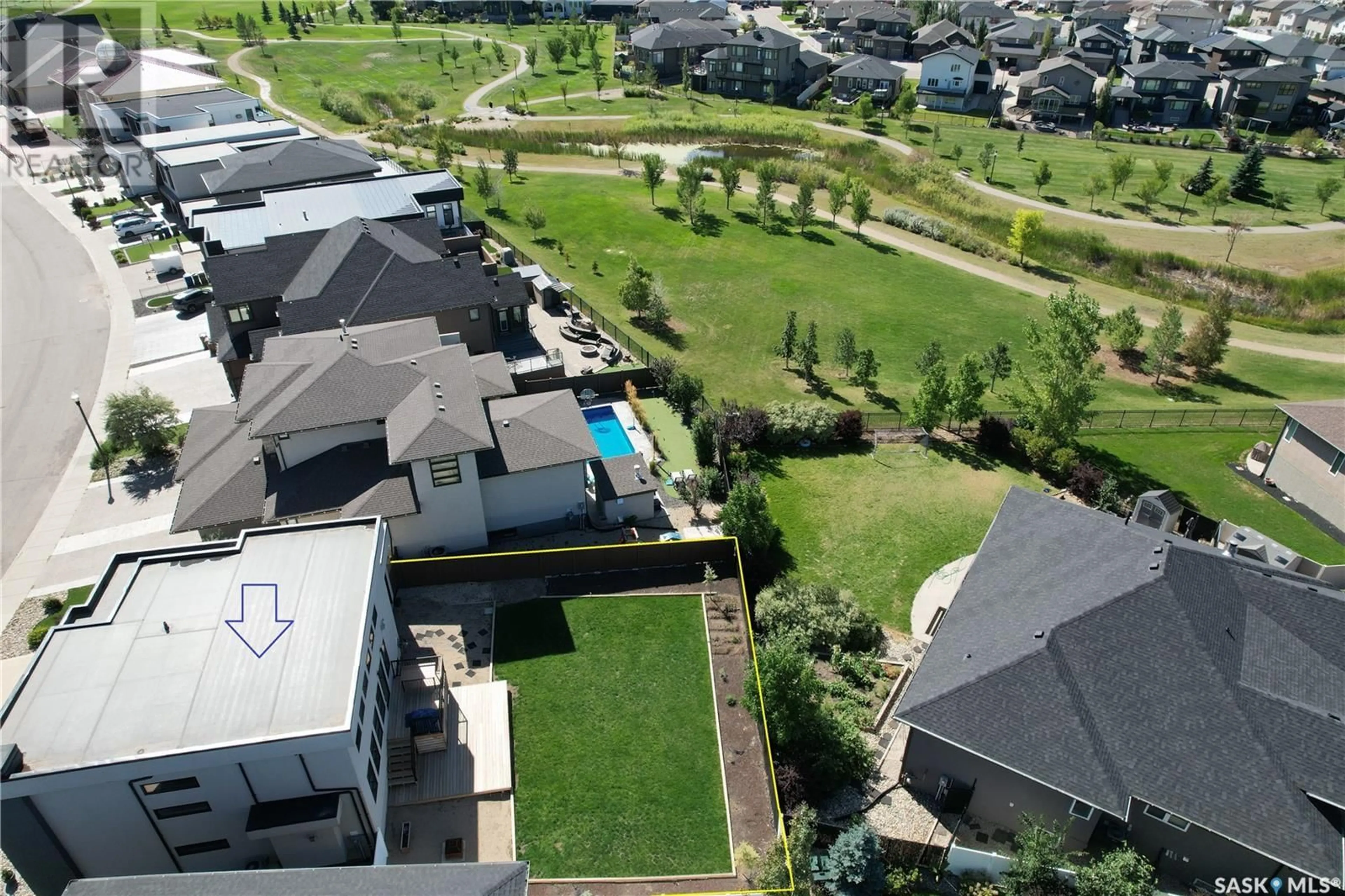 A pic from outside/outdoor area/front of a property/back of a property/a pic from drone, unknown for 3410 GREENBROOK ROAD, Regina Saskatchewan S4V3K2